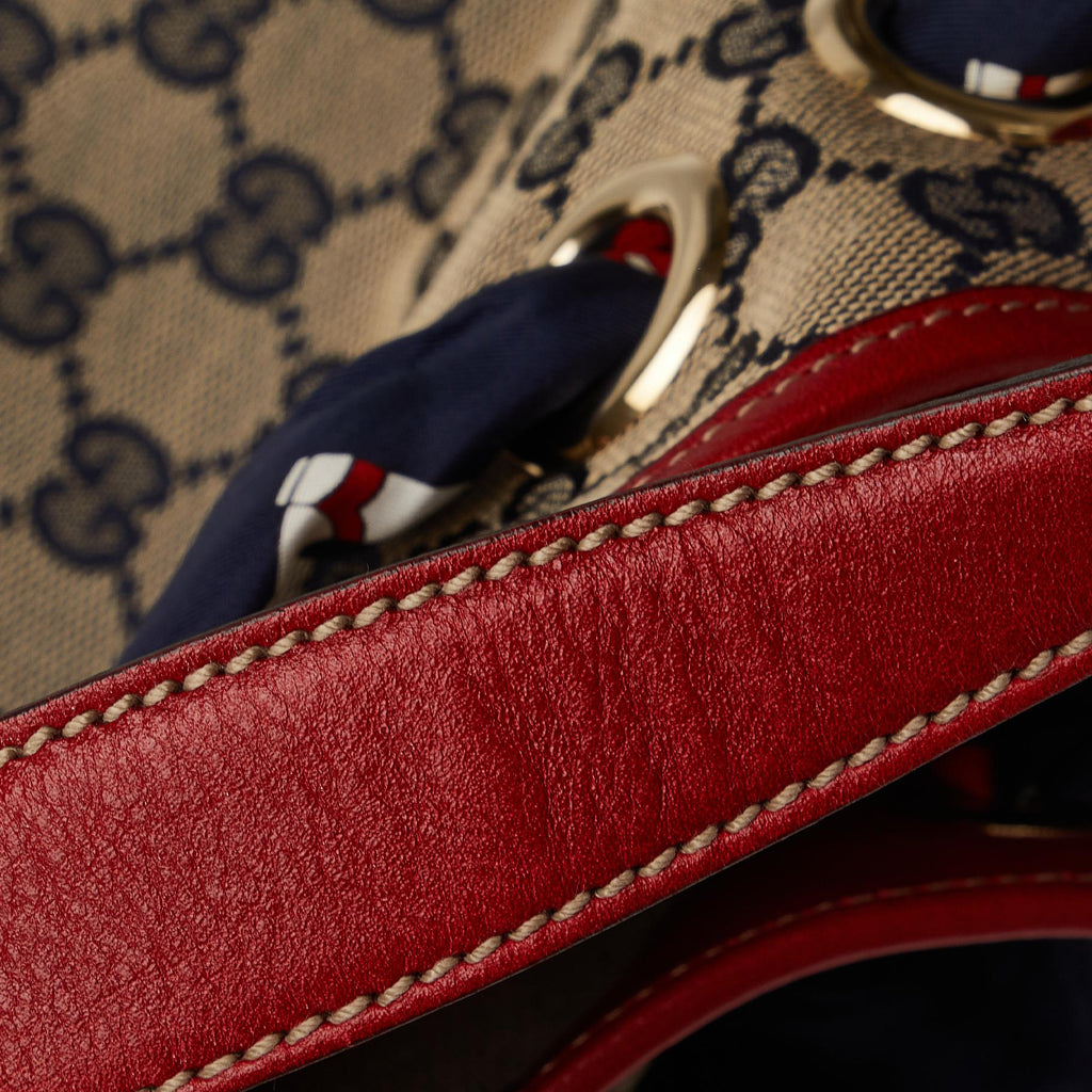 Gucci GG Canvas Positano Hobo (SHG-M2VhaD)