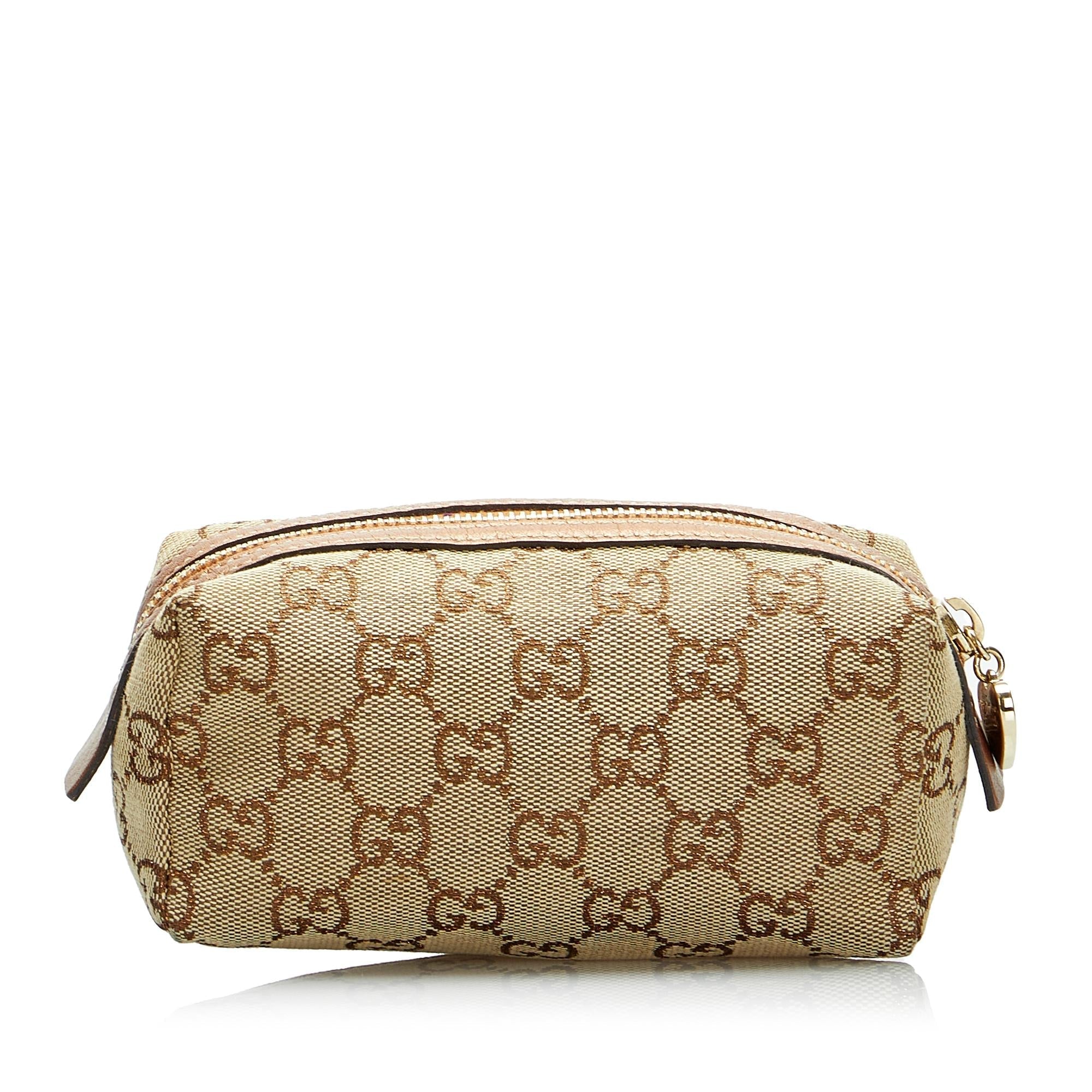 Gucci GG Canvas Pouch (SHG-r3KPhH)