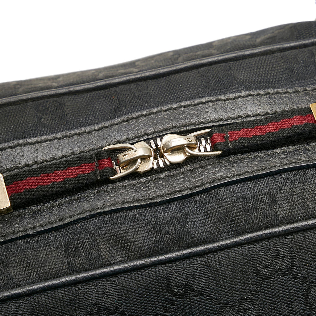 Gucci GG Canvas Princy Handbag (SHG-MdPlET)