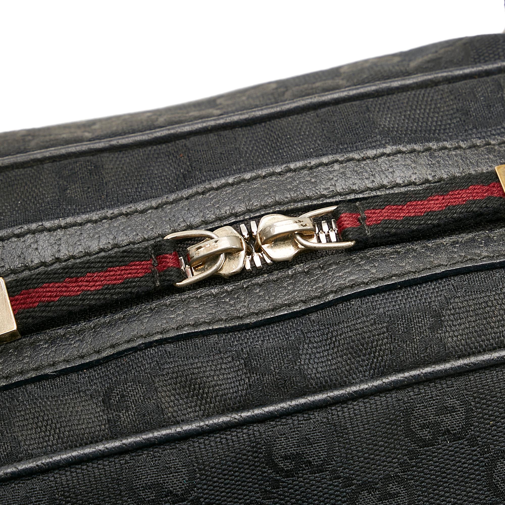 Gucci GG Canvas Princy Handbag (SHG-MdPlET)