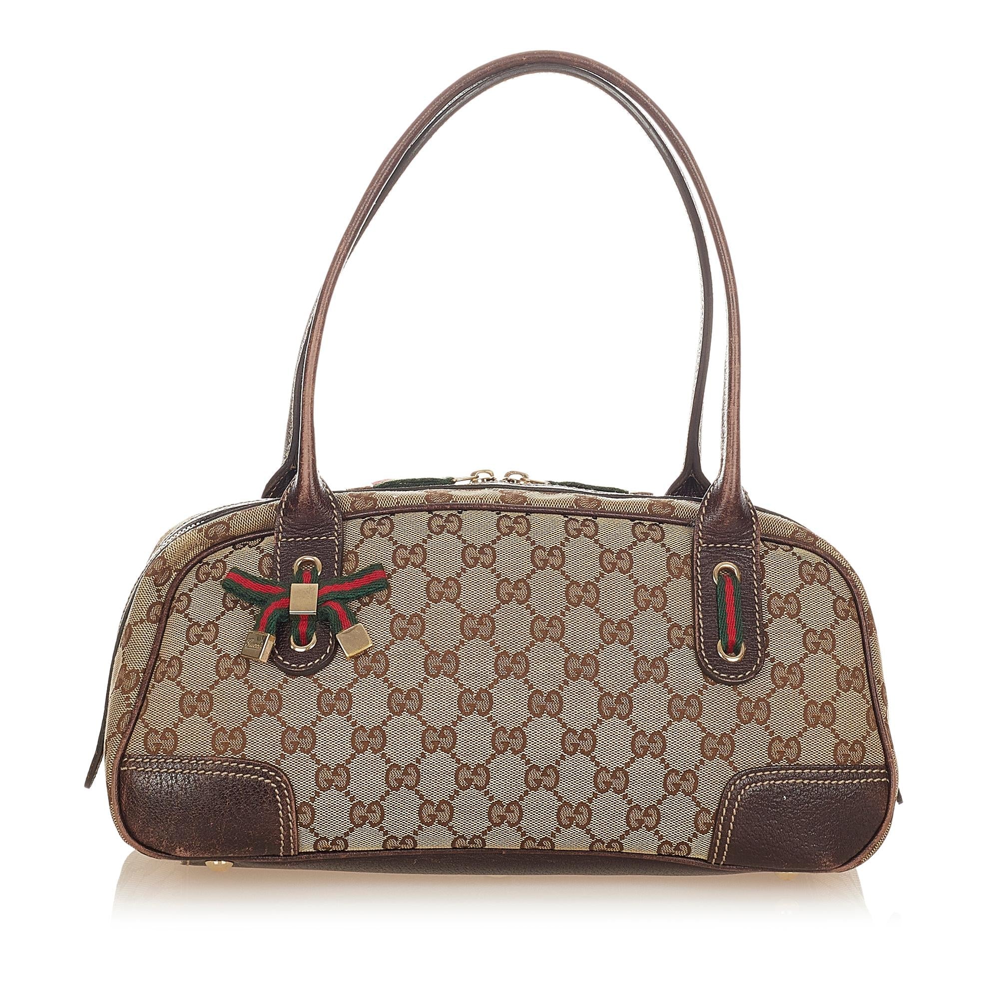 Gucci Gucci Canvas Princy Shoulder Bag (SHG-25151)