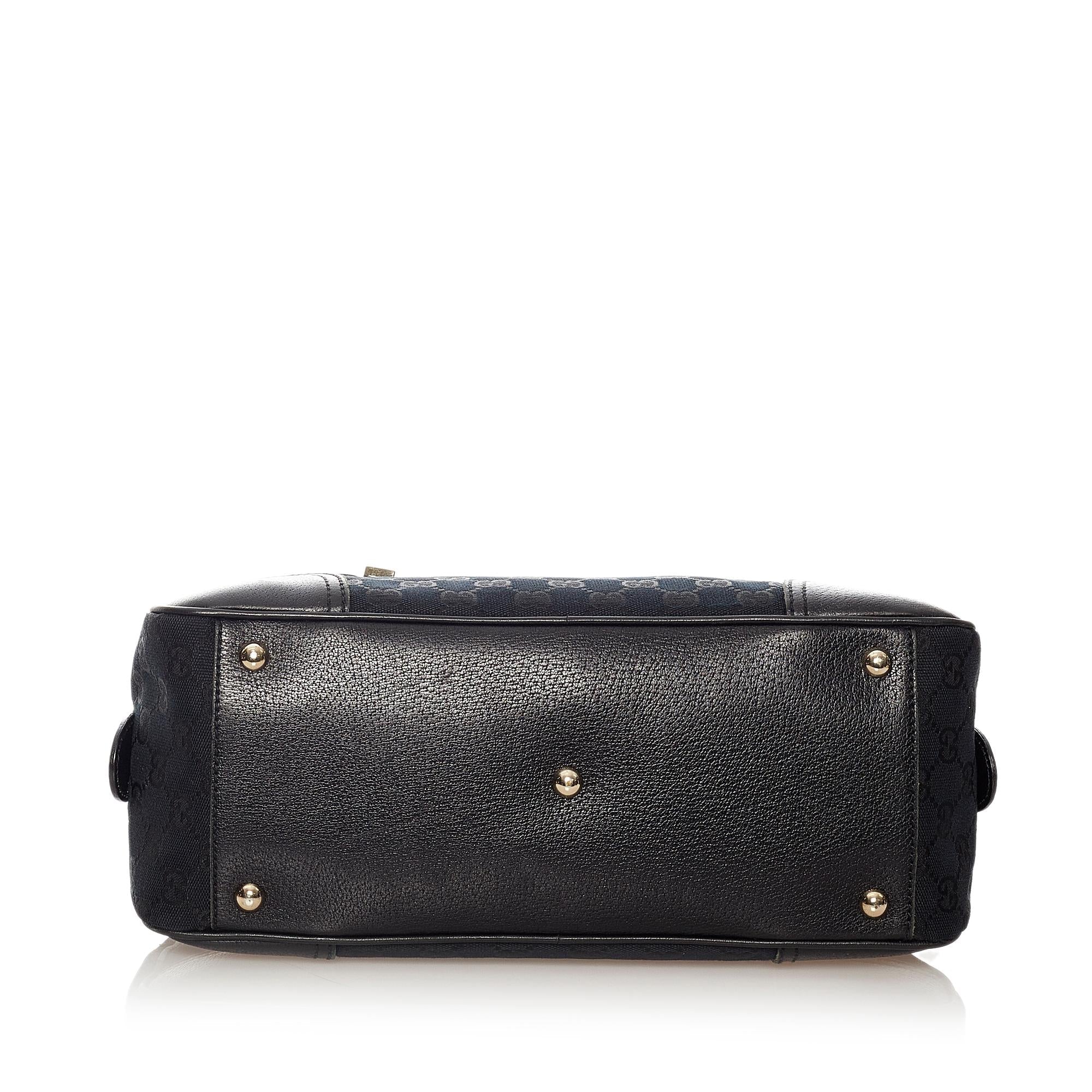 Gucci Gucci Canvas Princy Shoulder Bag (SHG-27251)