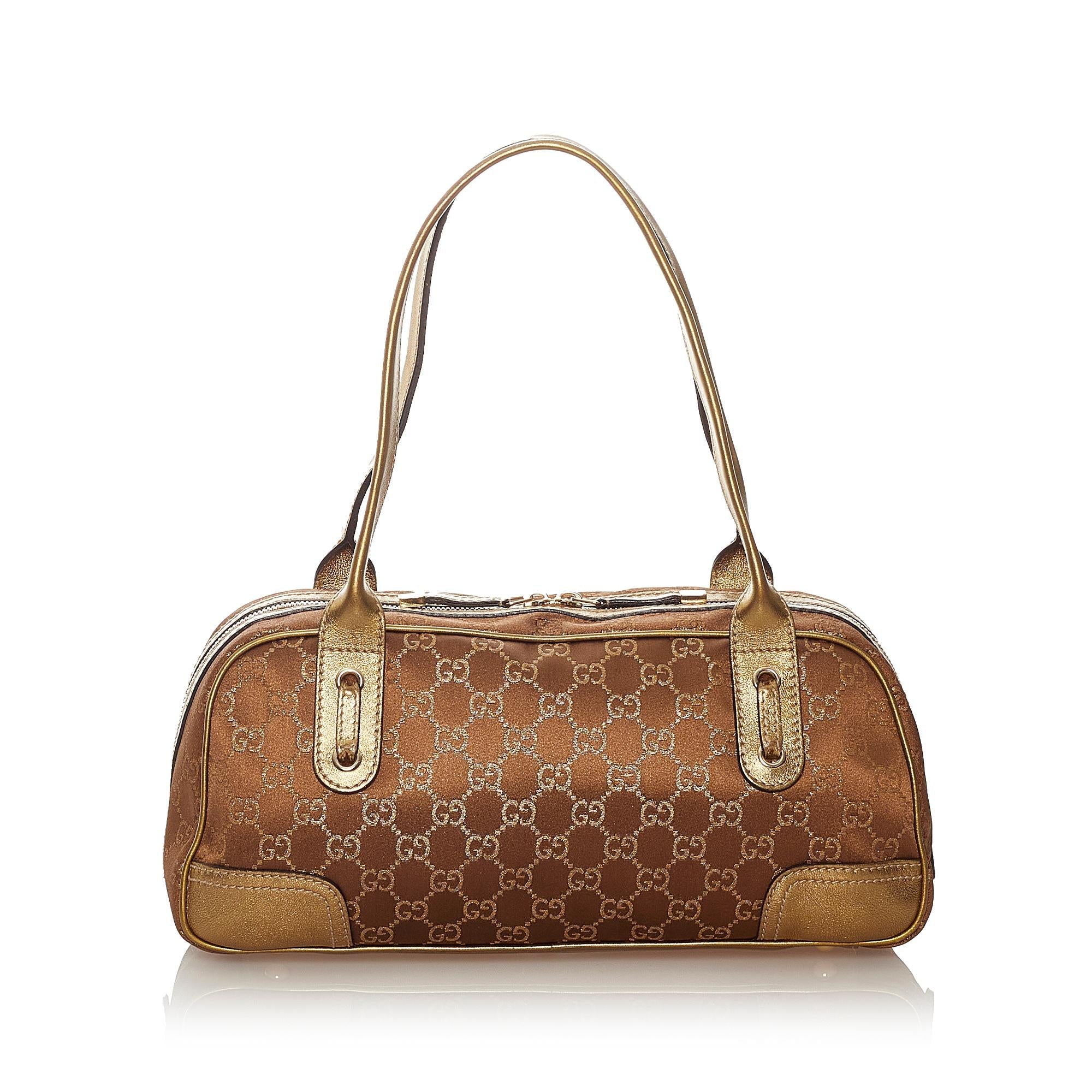 Gucci Gucci Canvas Princy Shoulder Bag (SHG-27460)