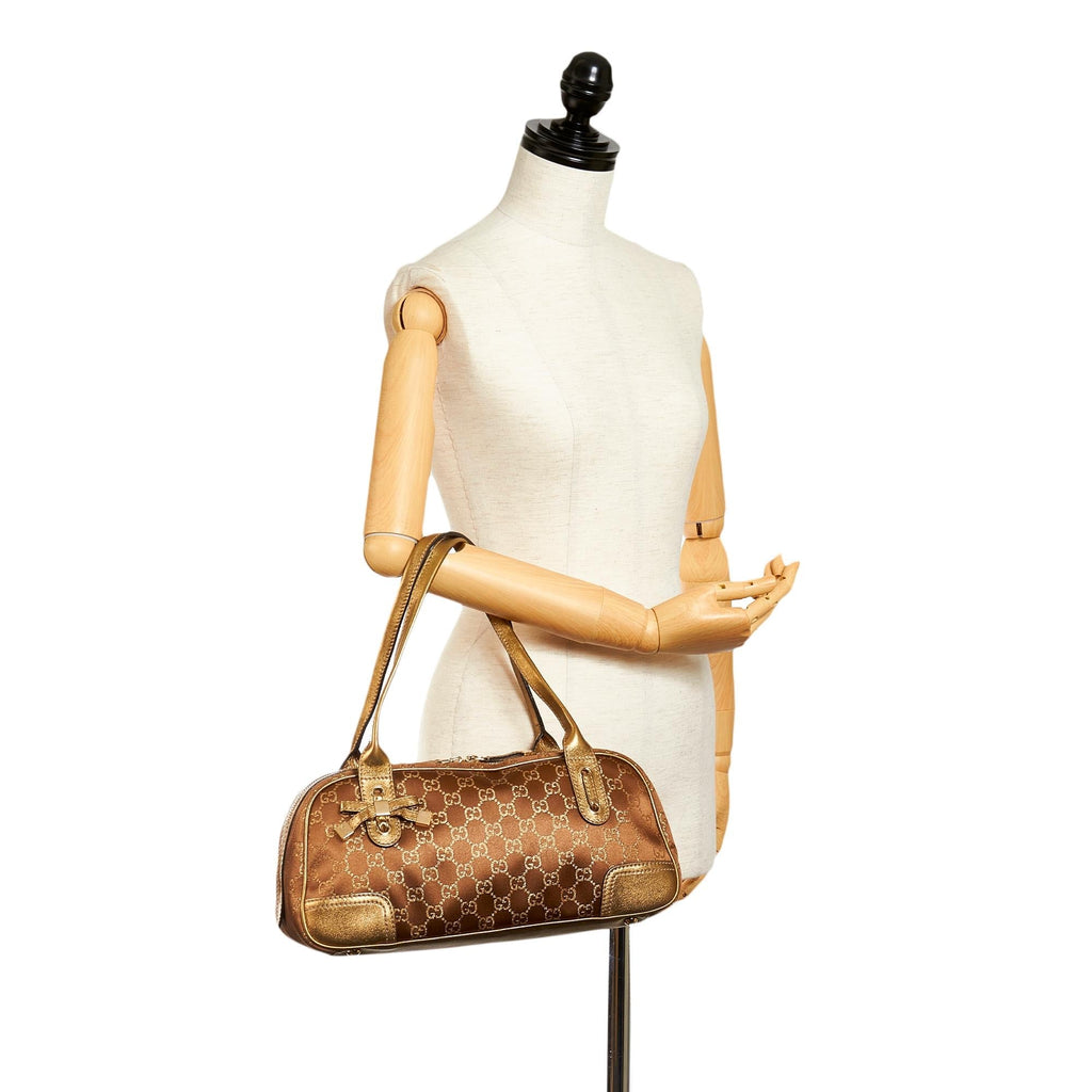 Gucci Gucci Canvas Princy Shoulder Bag (SHG-27460)