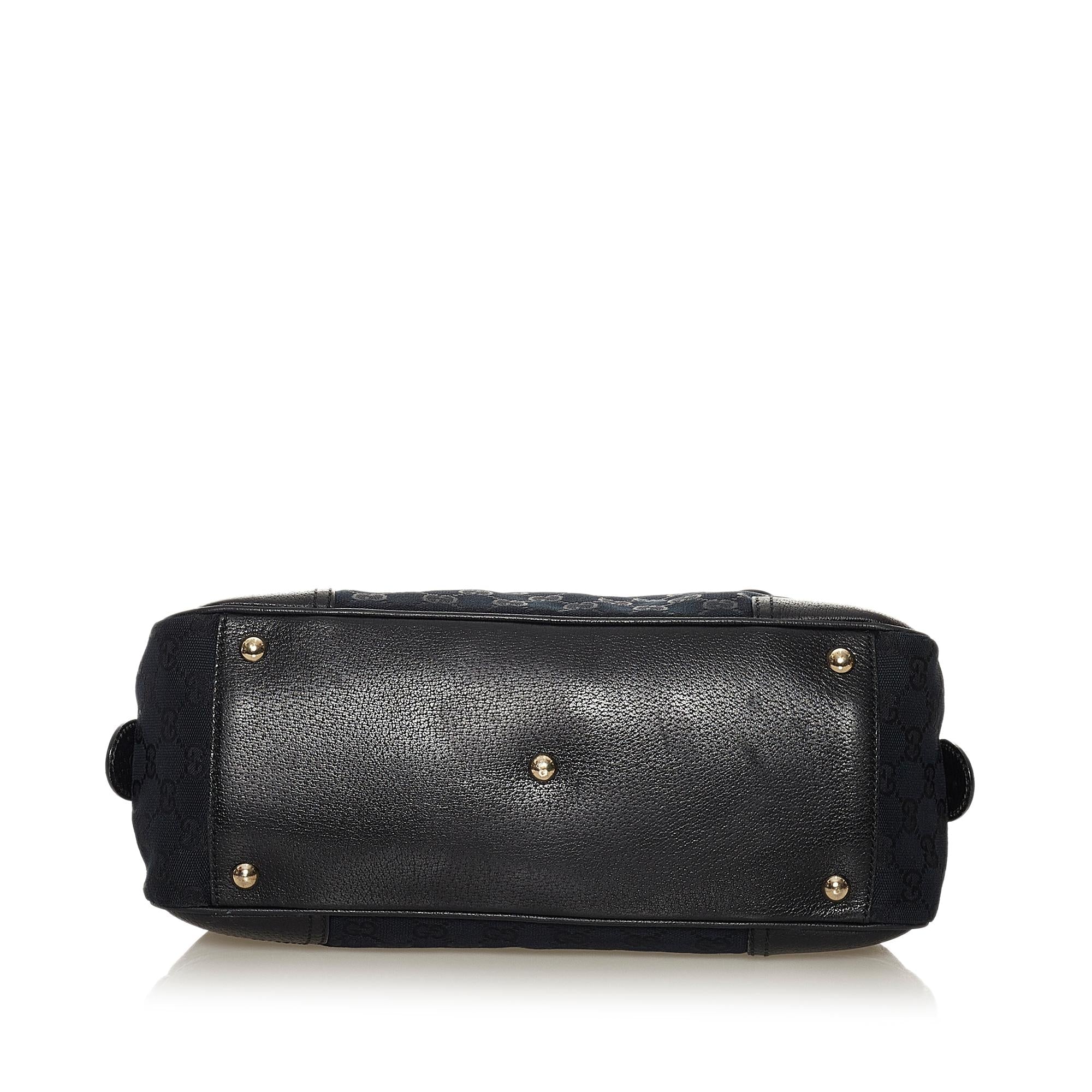 Gucci Gucci Canvas Princy Shoulder Bag (SHG-33072)
