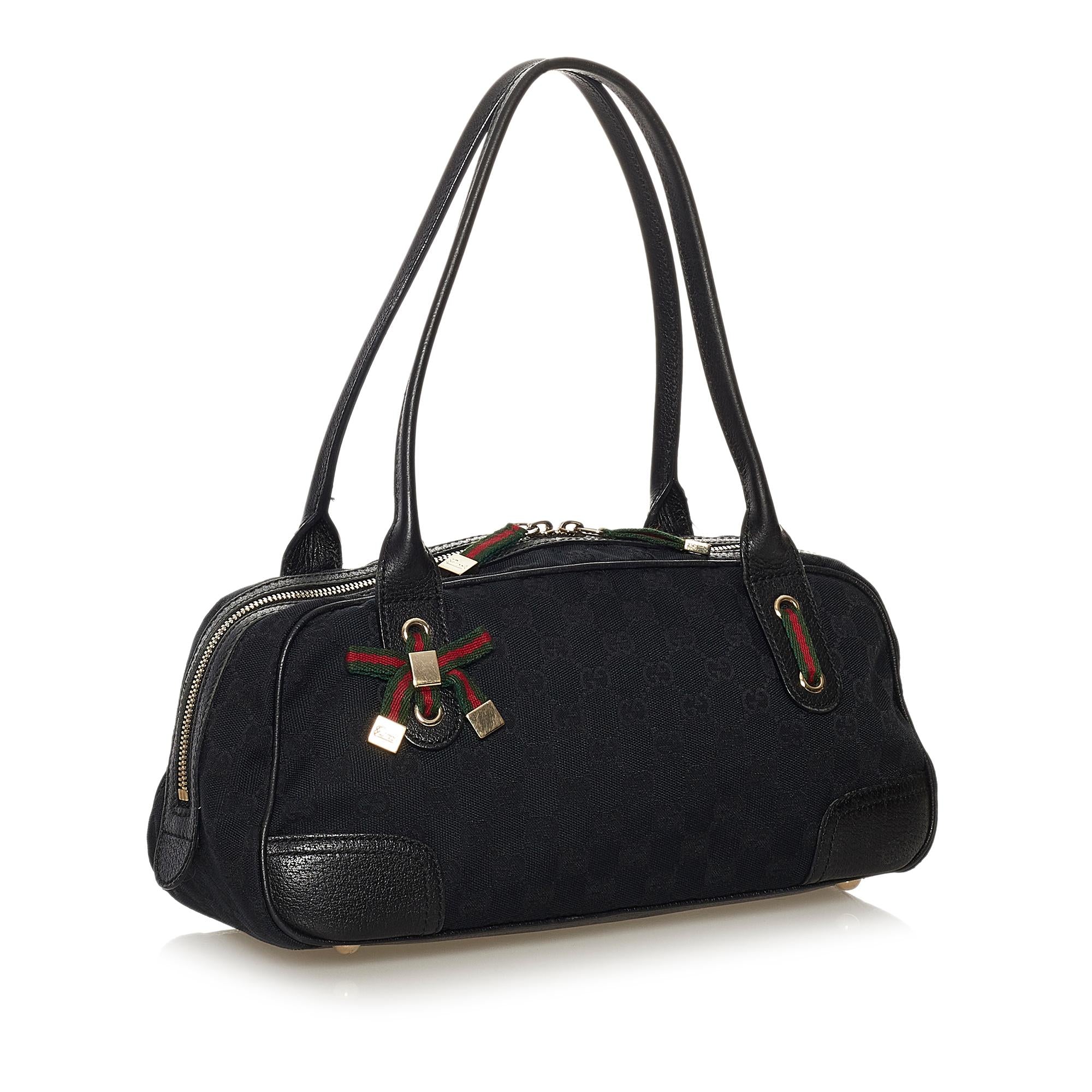Gucci Gucci Canvas Princy Shoulder Bag (SHG-33072)