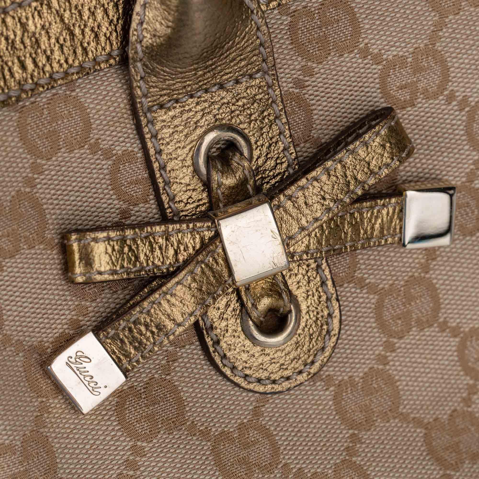 Gucci Gucci Canvas Princy Shoulder Bag (SHG-33886)