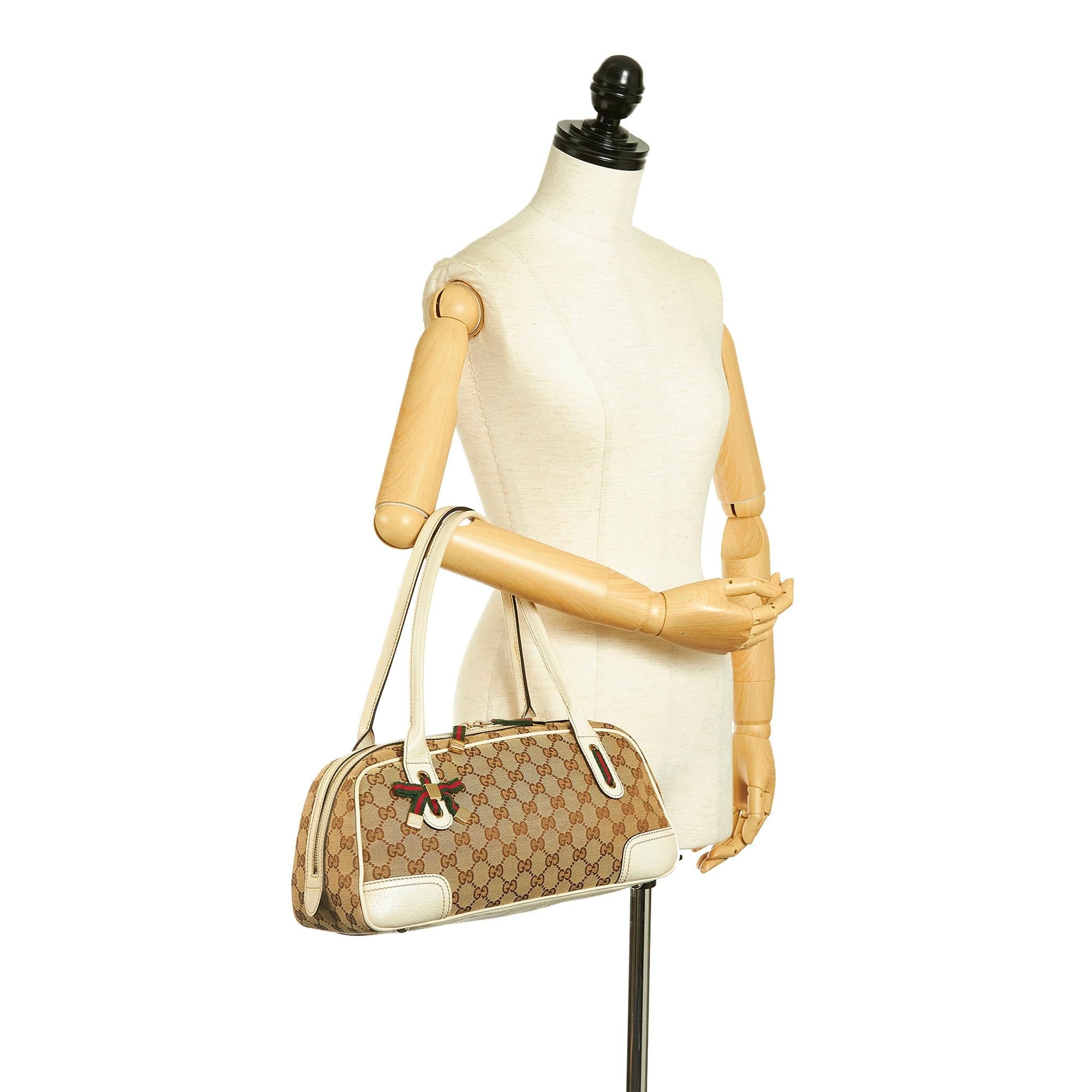 Gucci Gucci Canvas Princy Shoulder Bag (SHG-33955)