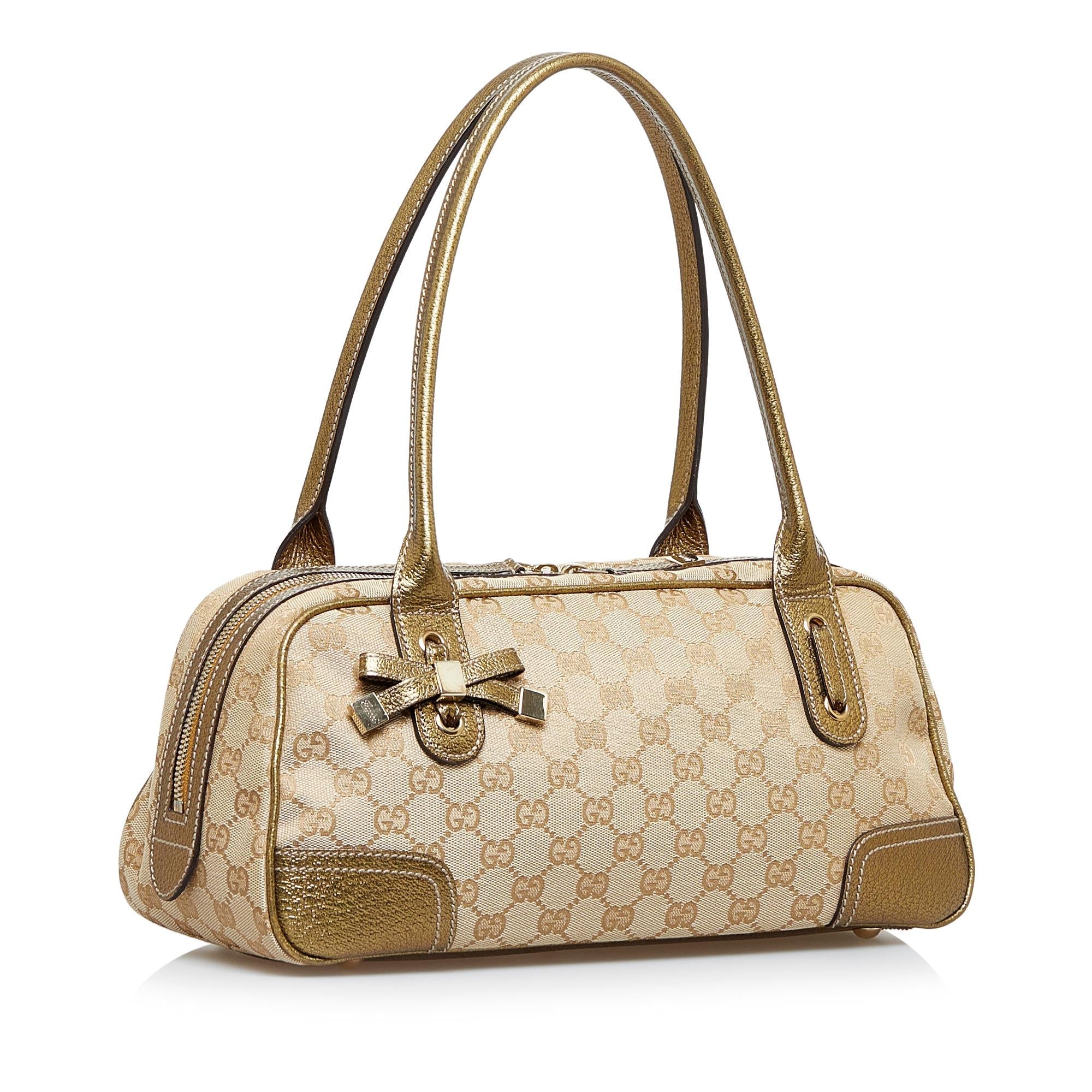 Gucci GG Canvas Princy Shoulder Bag (SHG-BFVHDN)