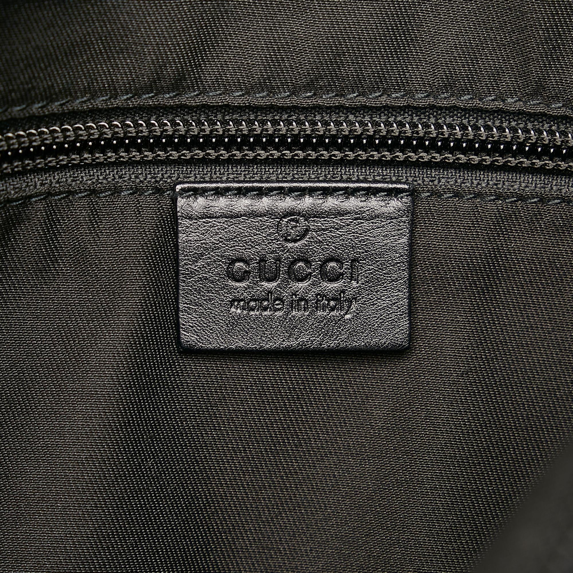 Gucci GG Canvas Punch Crossbody (SHG-CfvIV6)