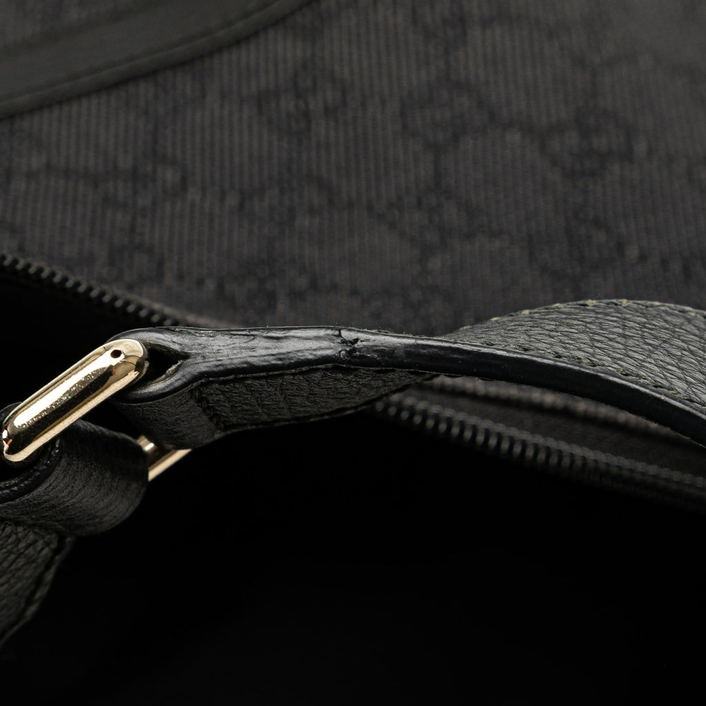 Gucci GG Canvas Reins Hobo Bag (SHG-oCFlyu)