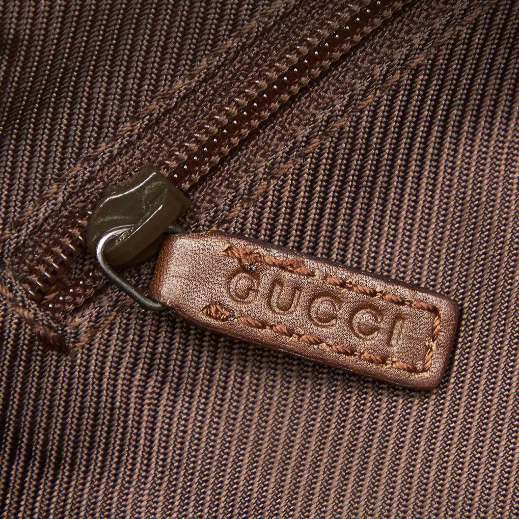 Gucci Gucci Canvas Shoulder Bag (SHG-19561)