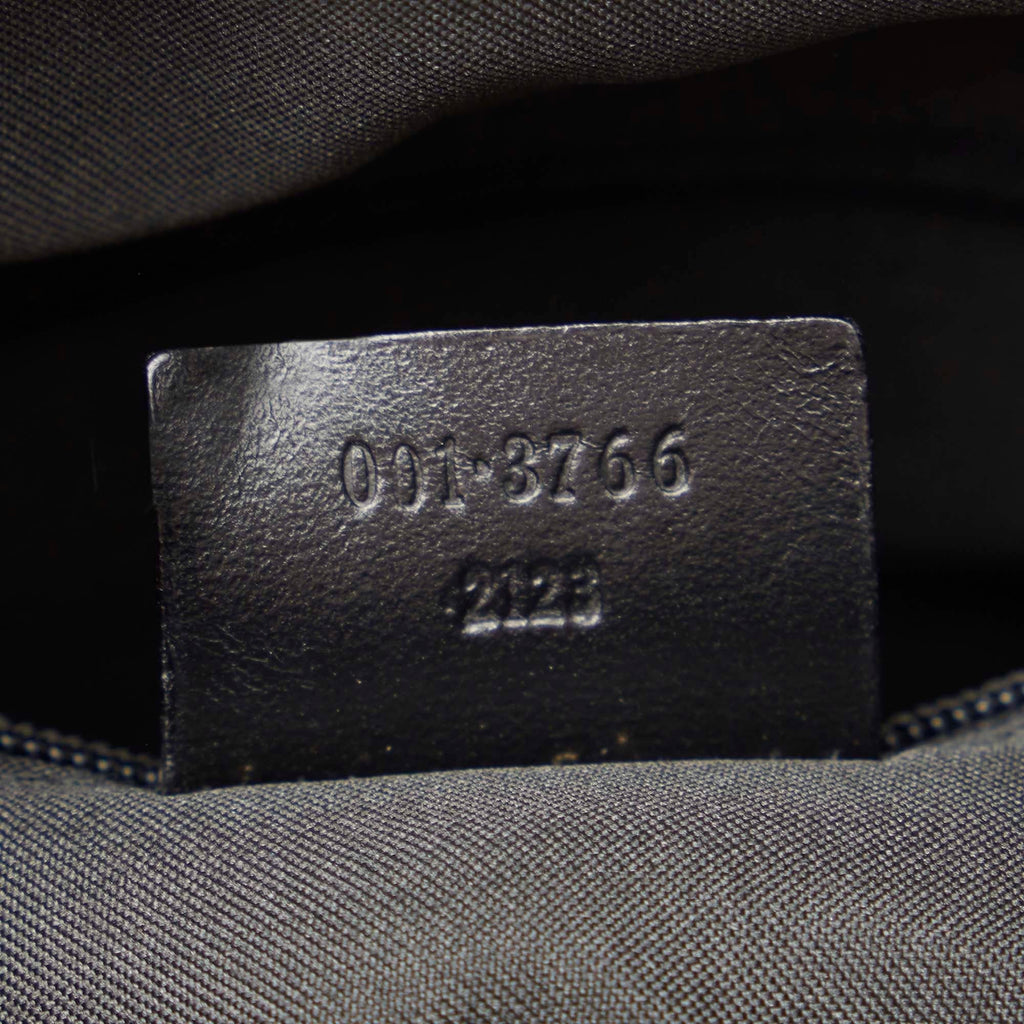 Gucci Gucci Canvas Shoulder Bag (SHG-20762)