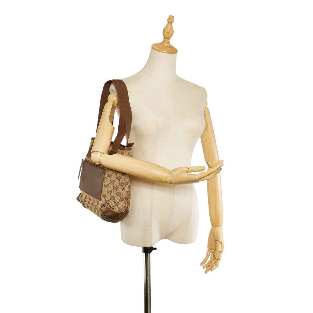 Gucci Gucci Canvas Shoulder Bag (SHG-24856)
