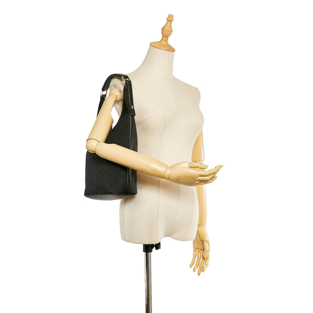 Gucci Gucci Canvas Shoulder Bag (SHG-25131)