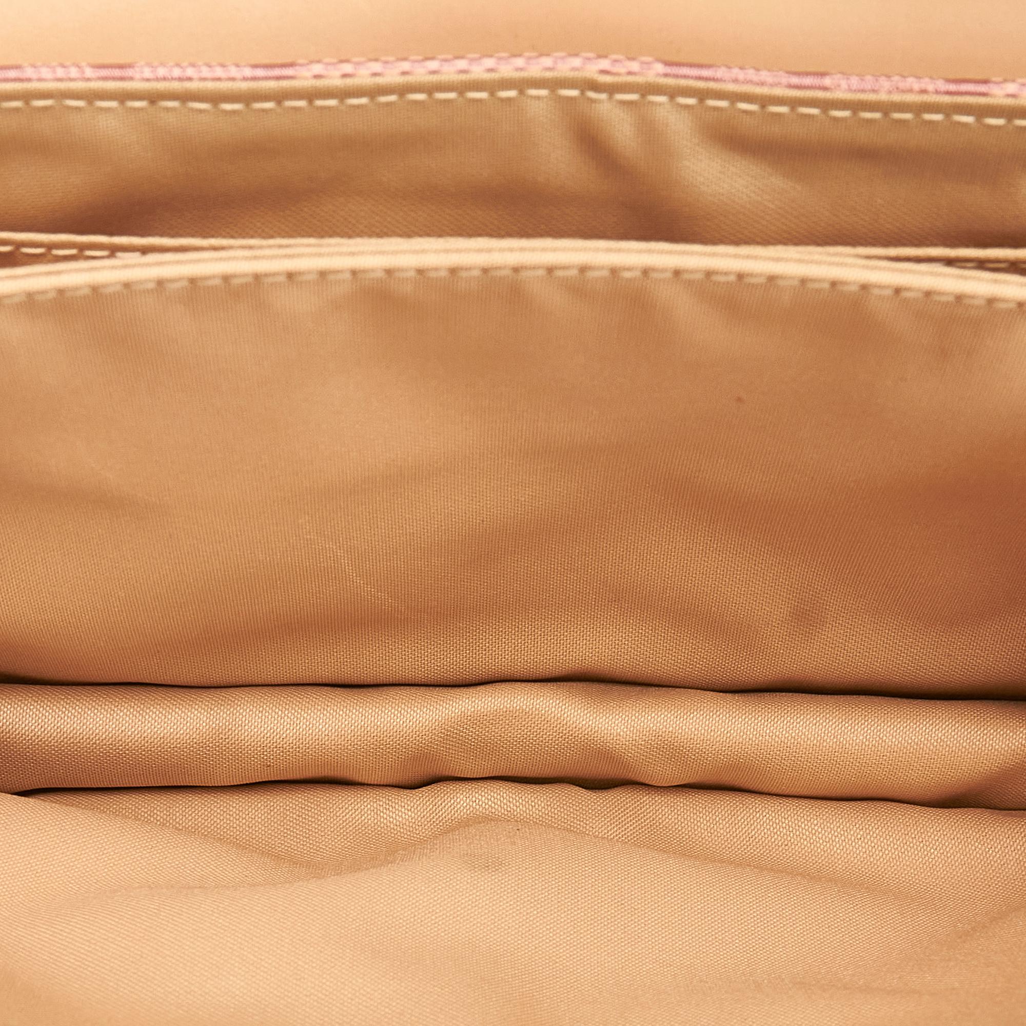 Gucci Gucci Canvas Shoulder Bag (SHG-27208)