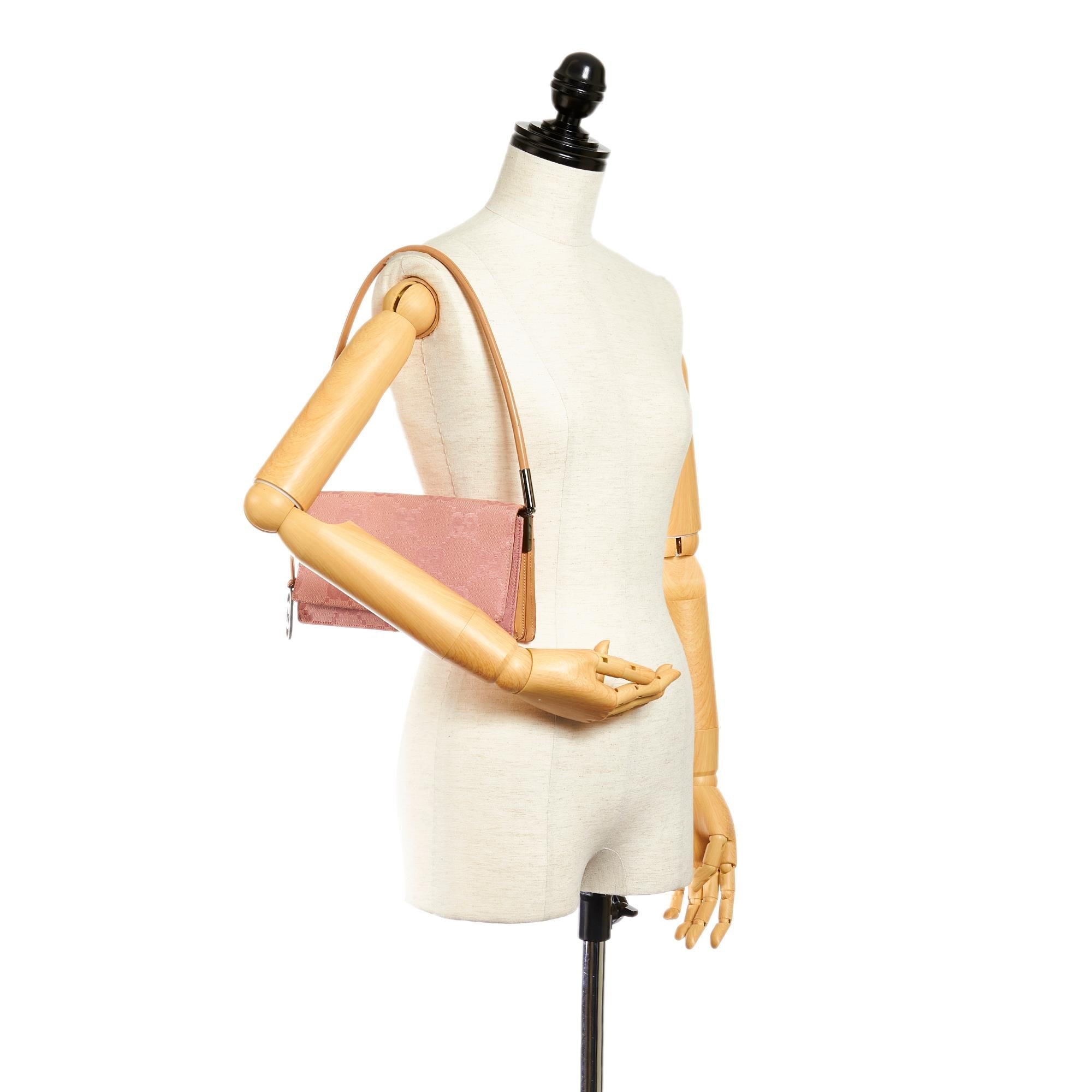 Gucci Gucci Canvas Shoulder Bag (SHG-27208)