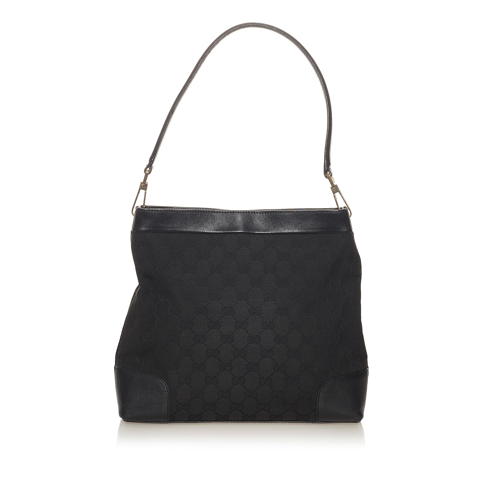 Gucci Gucci Canvas Shoulder Bag (SHG-27890)