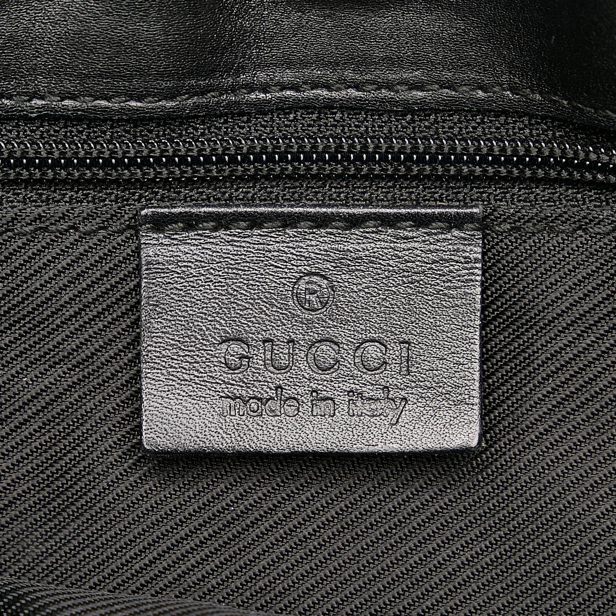 Gucci Gucci Canvas Shoulder Bag (SHG-27890)