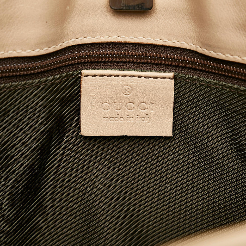 Gucci Gucci Canvas Shoulder Bag (SHG-28113)