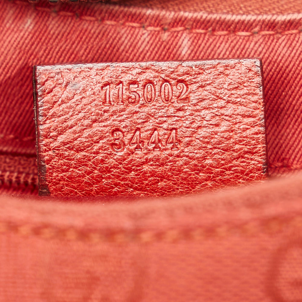 Gucci Gucci Canvas Shoulder Bag (SHG-28820)