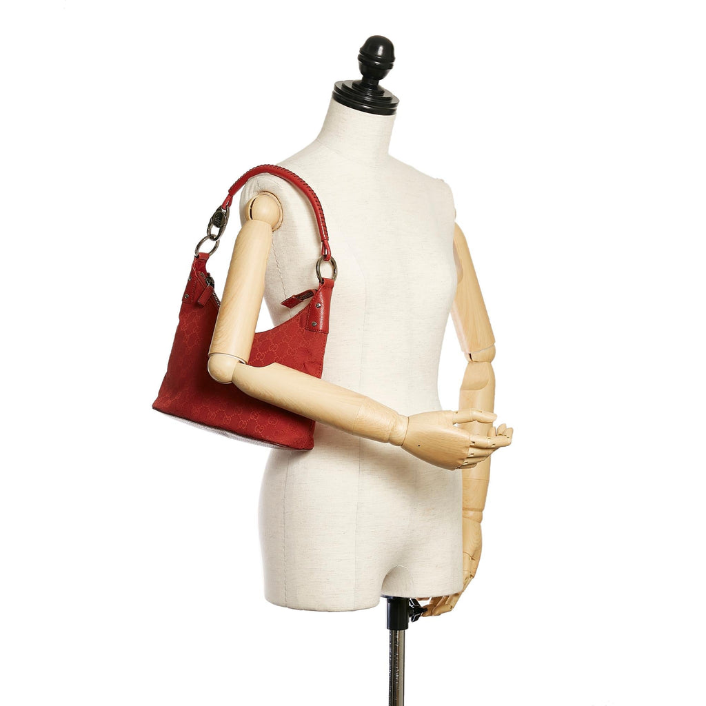 Gucci Gucci Canvas Shoulder Bag (SHG-28820)