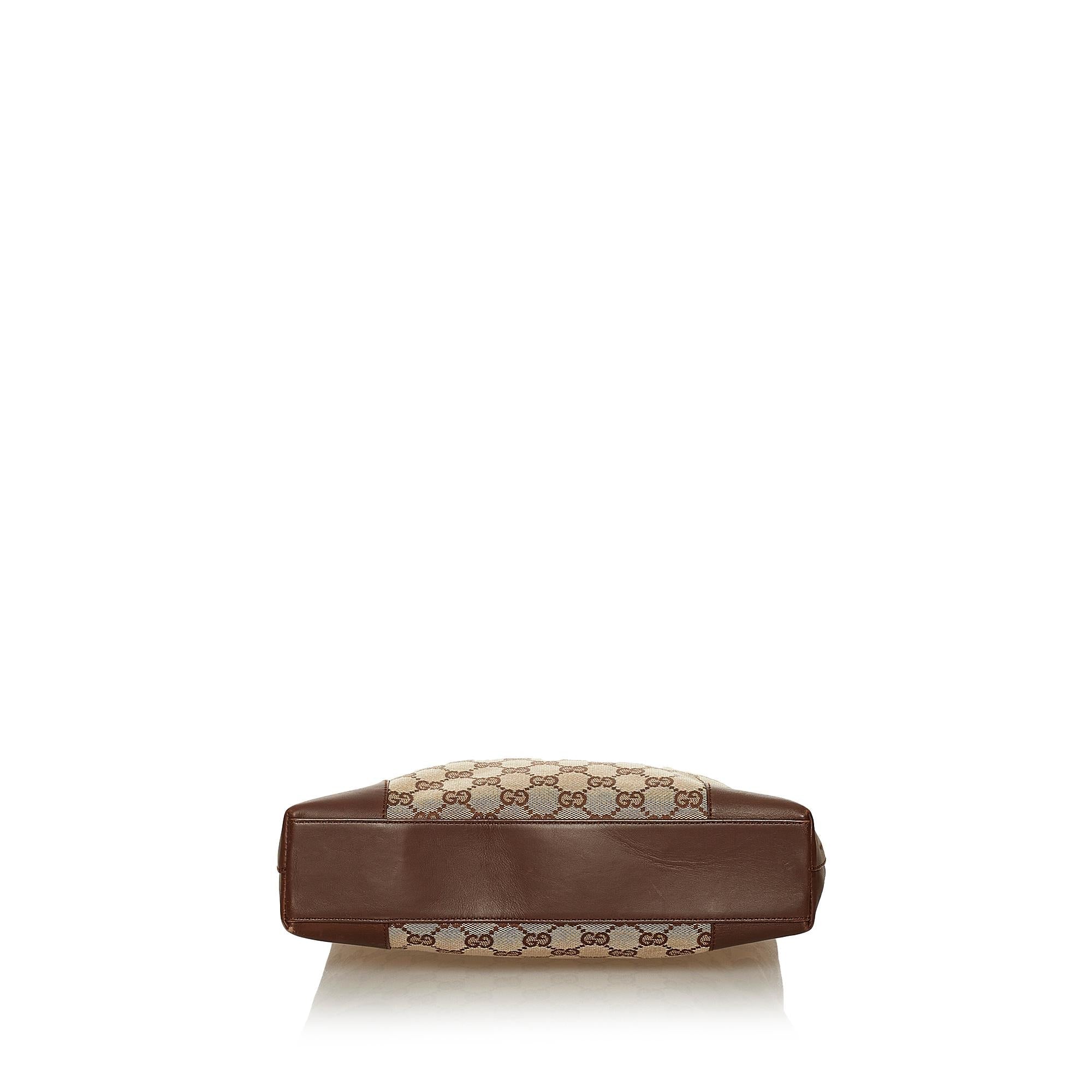 Gucci Gucci Canvas Shoulder Bag (SHG-28956)