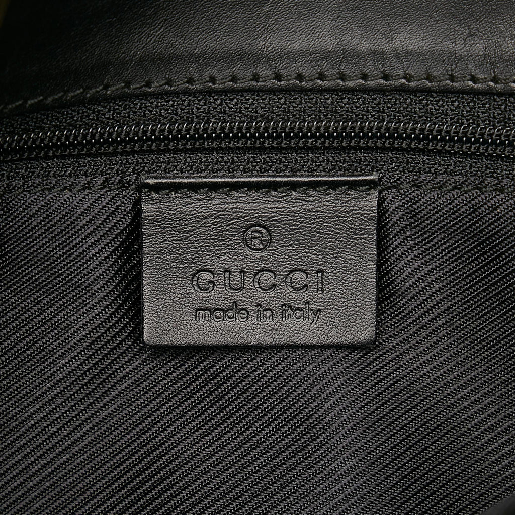 Gucci Gucci Canvas Shoulder Bag (SHG-29000)