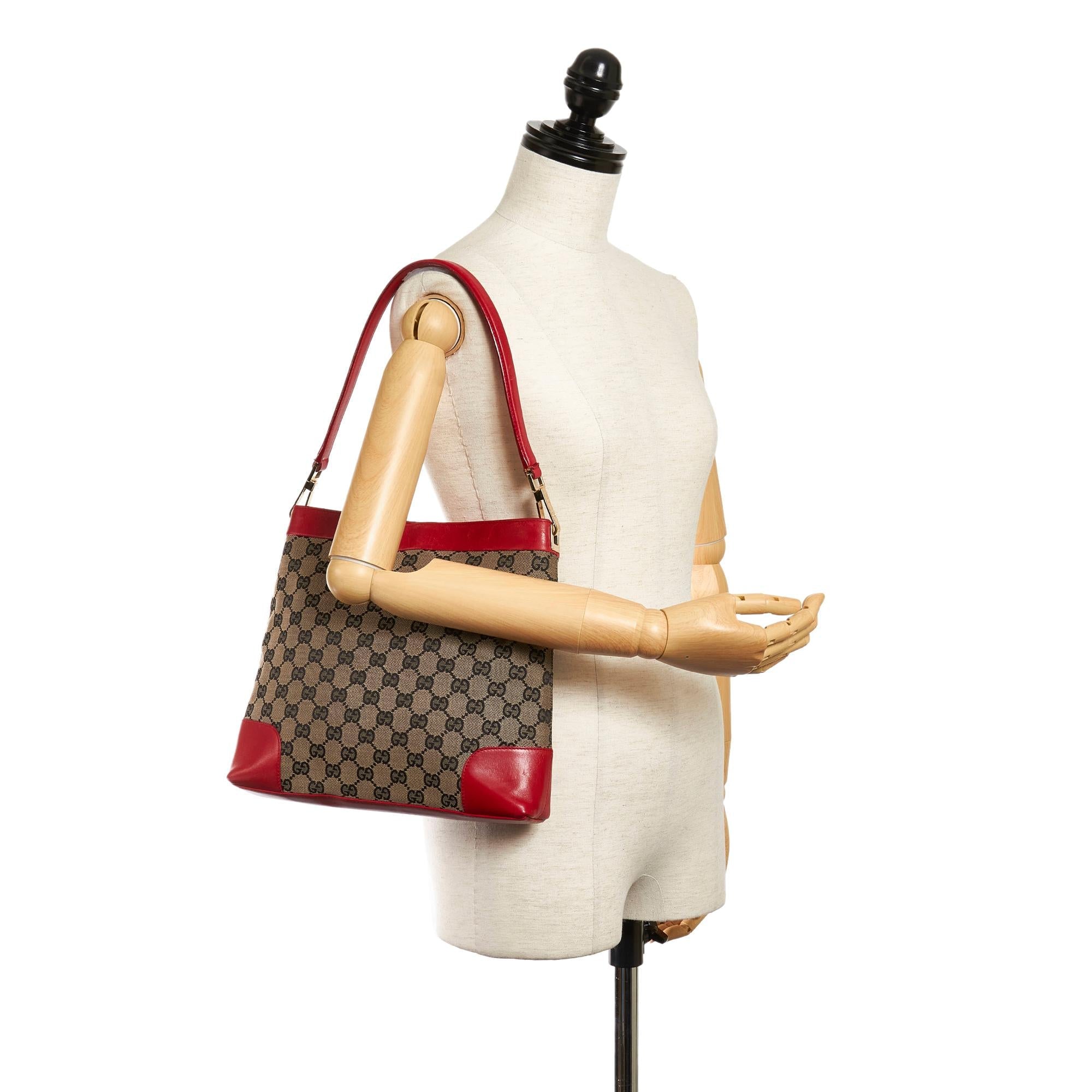 Gucci Gucci Canvas Shoulder Bag (SHG-29003)