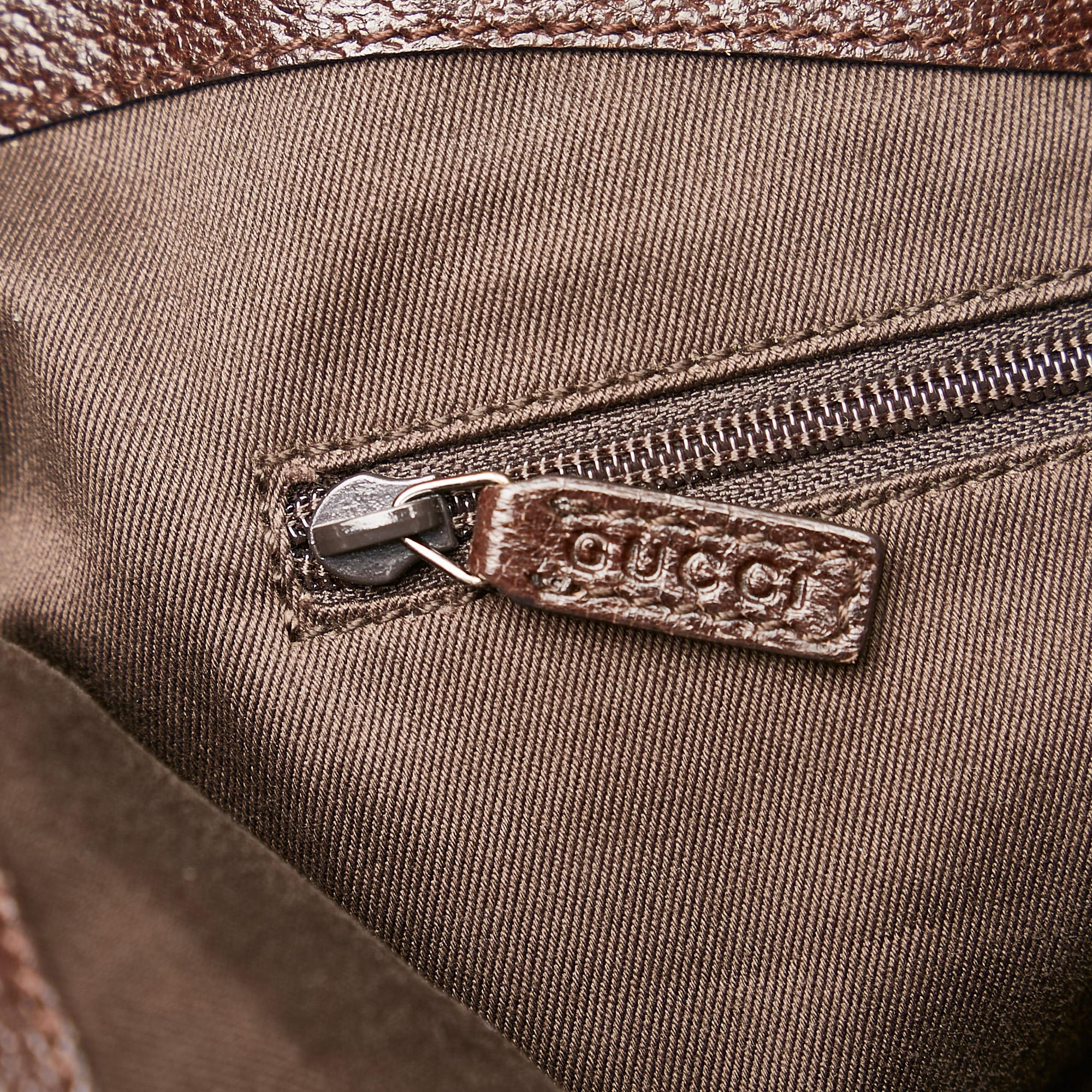 Gucci Gucci Canvas Shoulder Bag (SHG-29069)