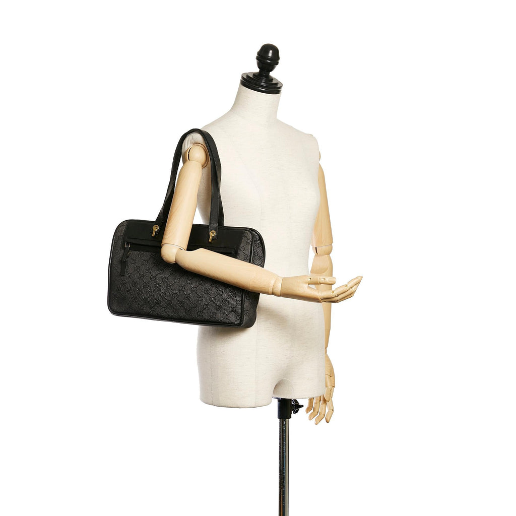 Gucci Gucci Canvas Shoulder Bag (SHG-29172)
