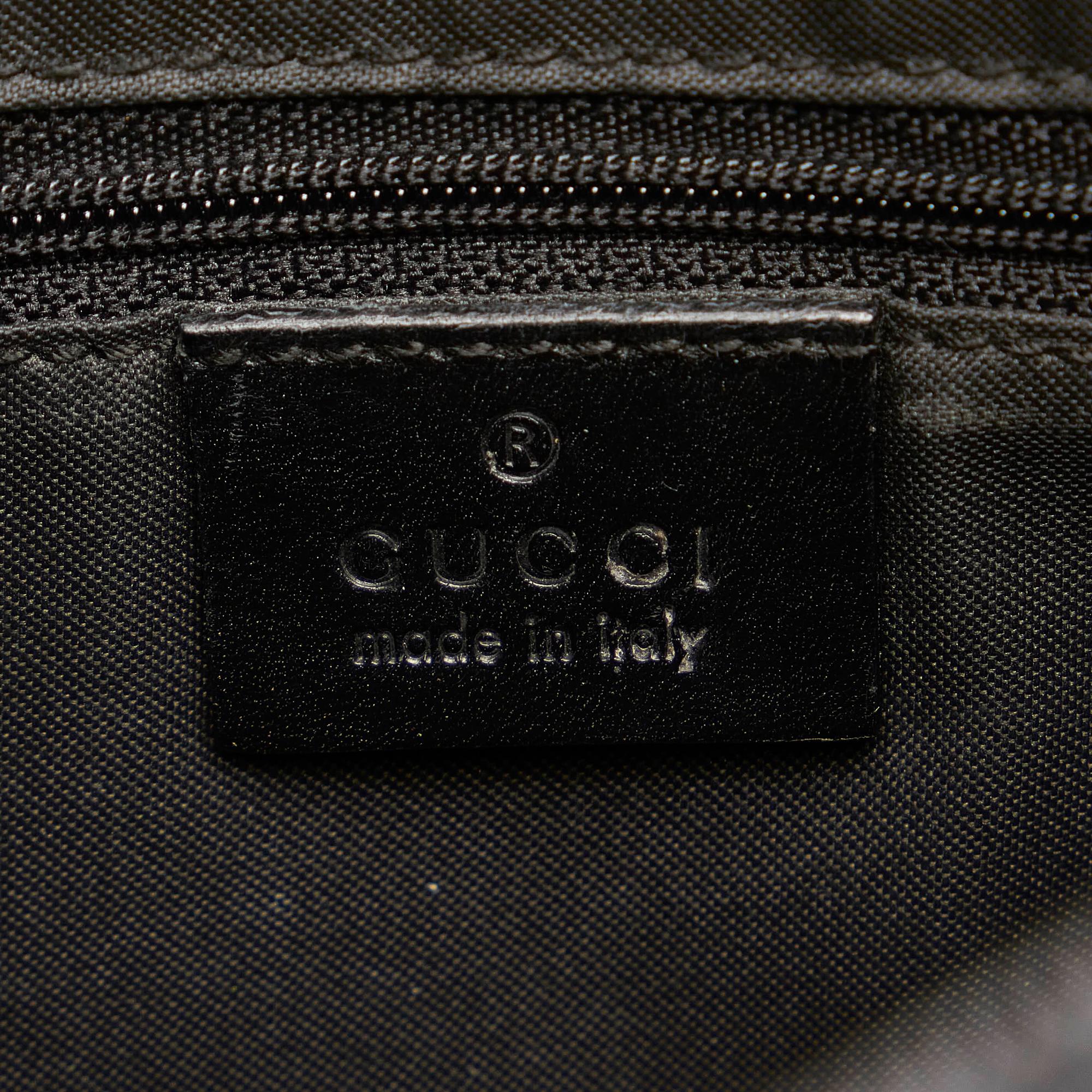 Gucci Gucci Canvas Shoulder Bag (SHG-29183)