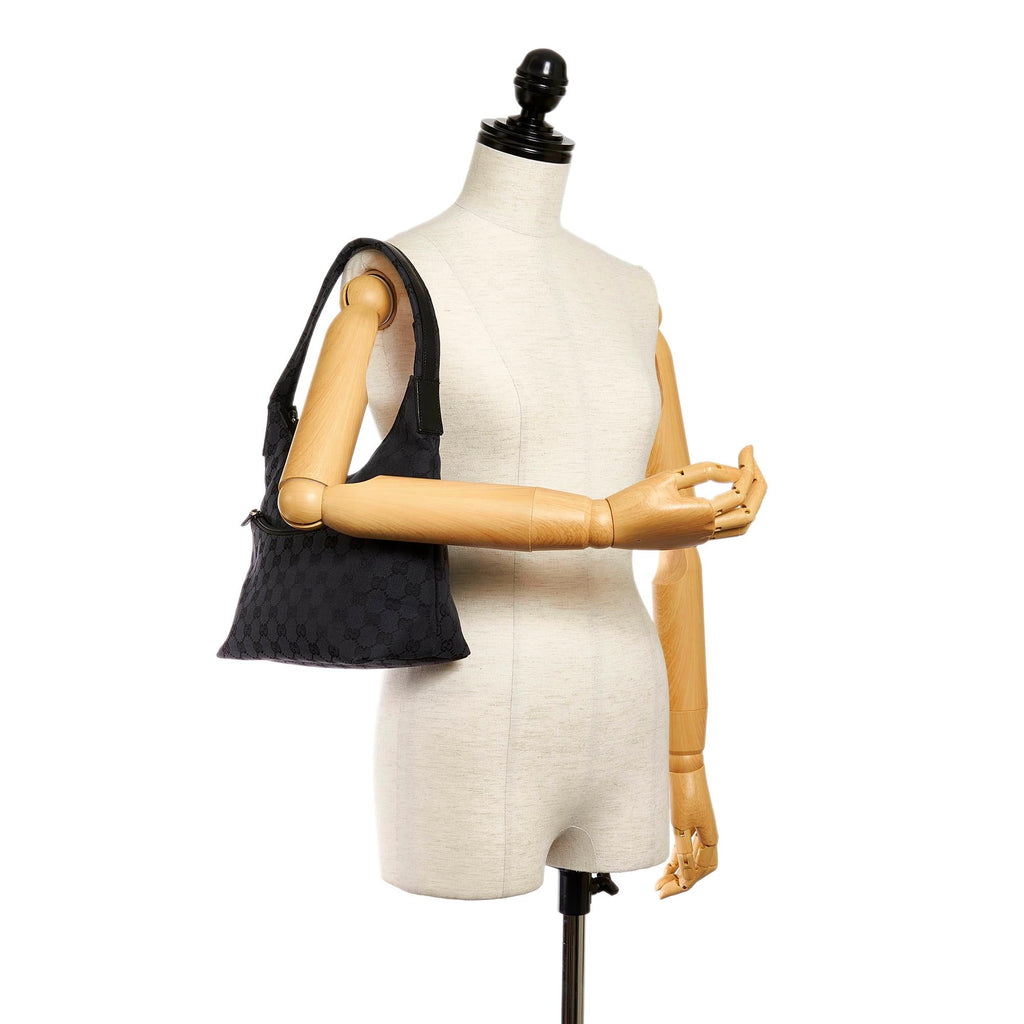 Gucci Gucci Canvas Shoulder Bag (SHG-29183)