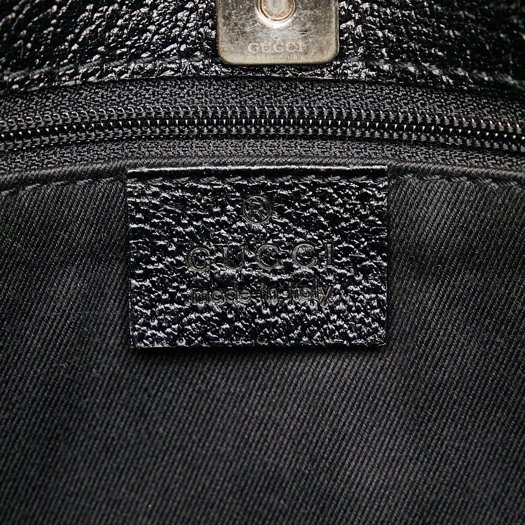 Gucci Gucci Canvas Shoulder Bag (SHG-29197)