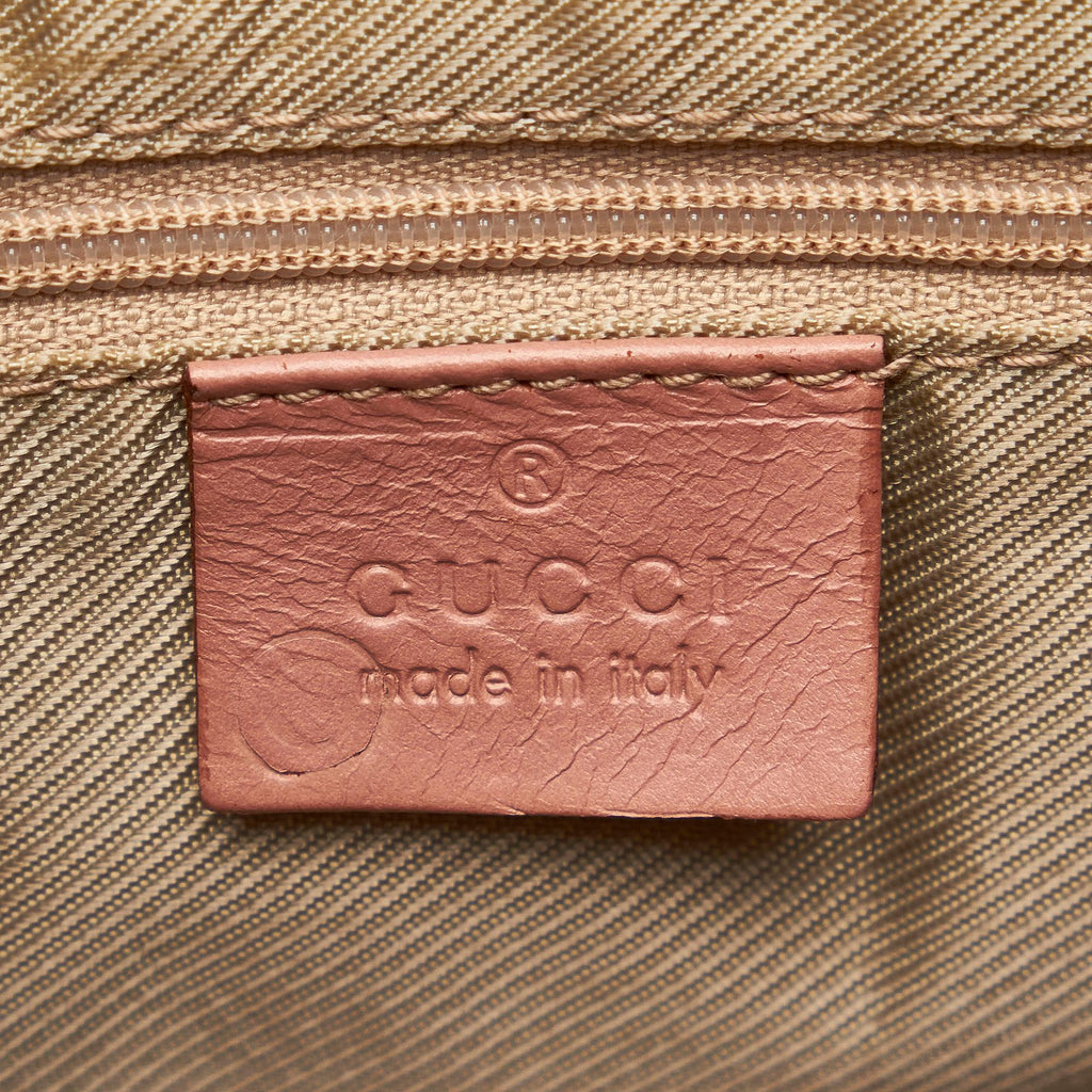 Gucci Gucci Canvas Shoulder Bag (SHG-29463)