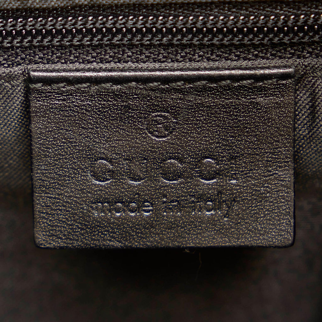 Gucci Gucci Canvas Shoulder Bag (SHG-29789)