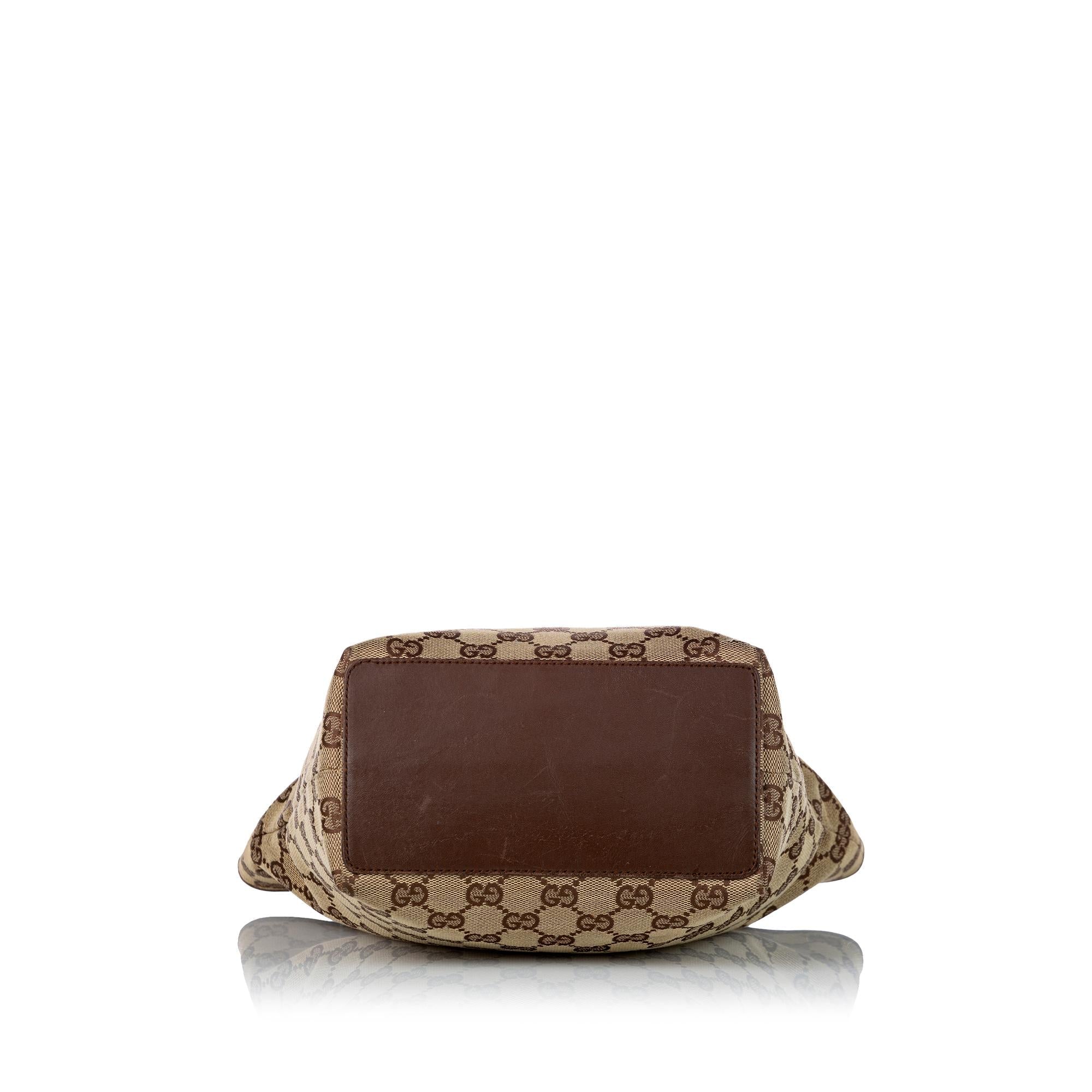 Gucci Gucci Canvas Shoulder Bag (SHG-30506)