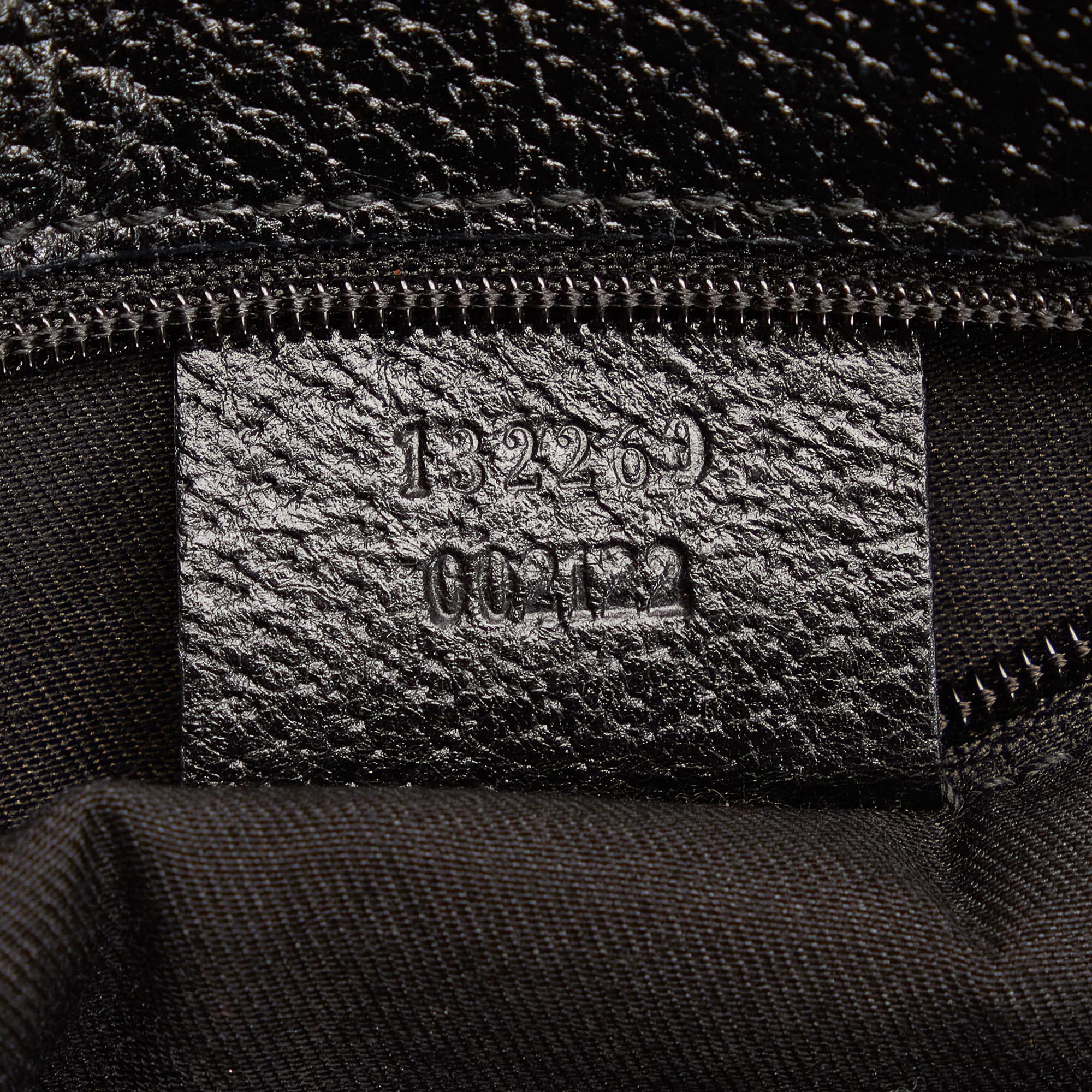 Gucci Gucci Canvas Shoulder Bag (SHG-30739)