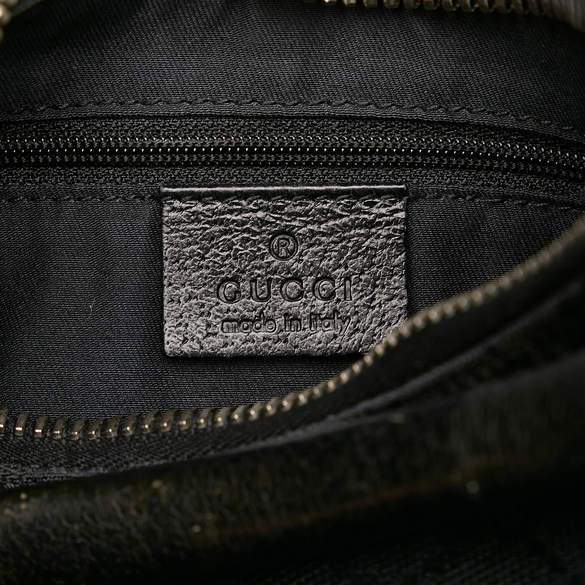 Gucci Gucci Canvas Shoulder Bag (SHG-30742)