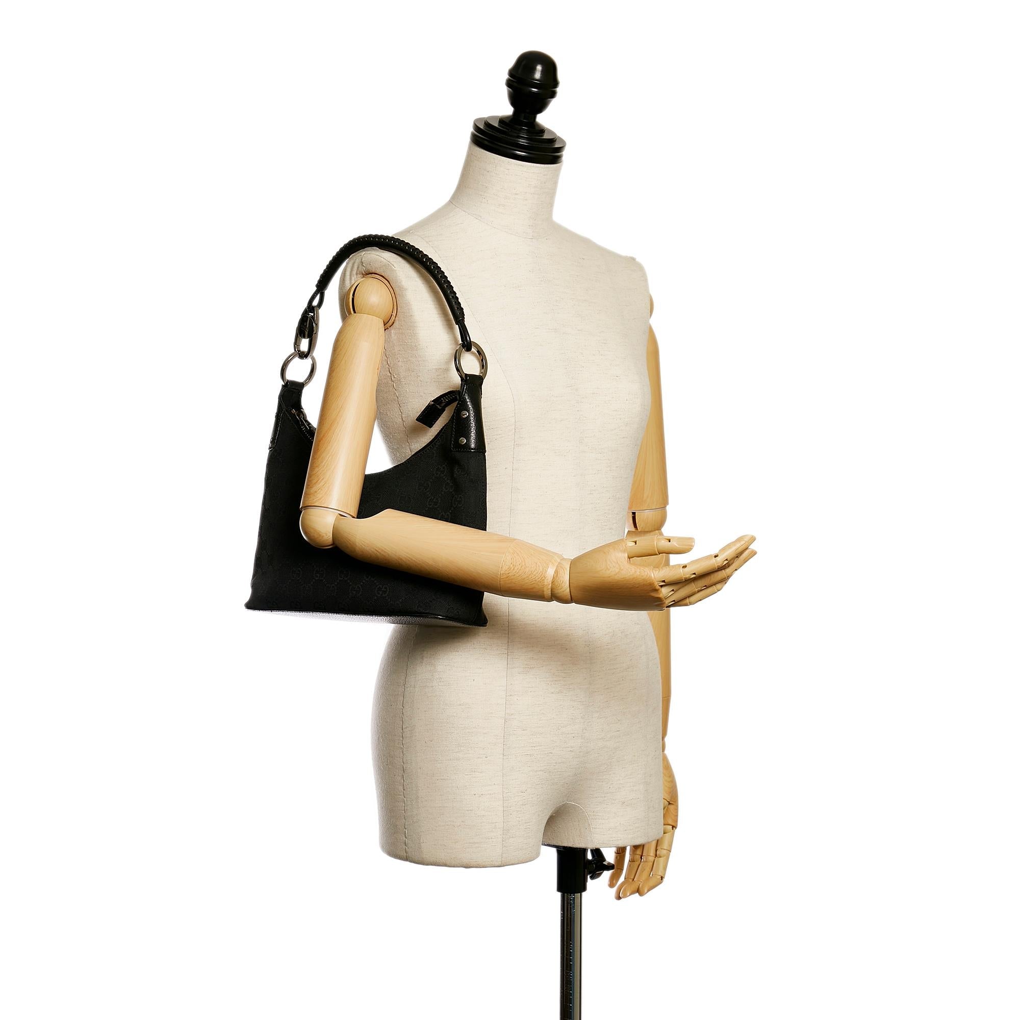 Gucci Gucci Canvas Shoulder Bag (SHG-30742)