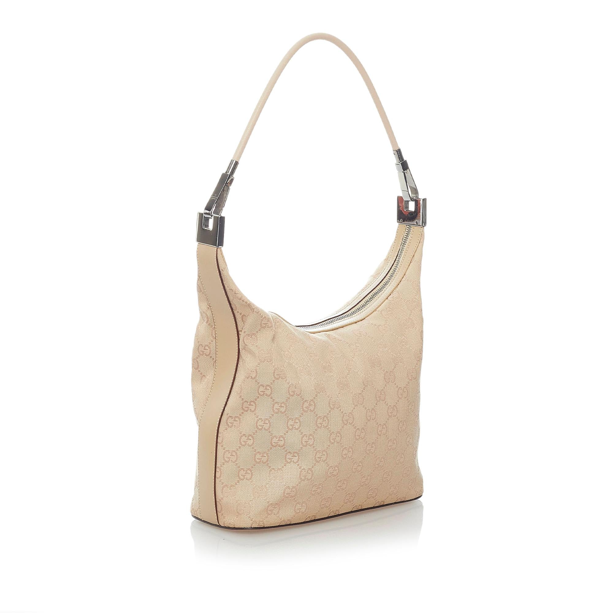 Gucci Gucci Canvas Shoulder Bag (SHG-30935)