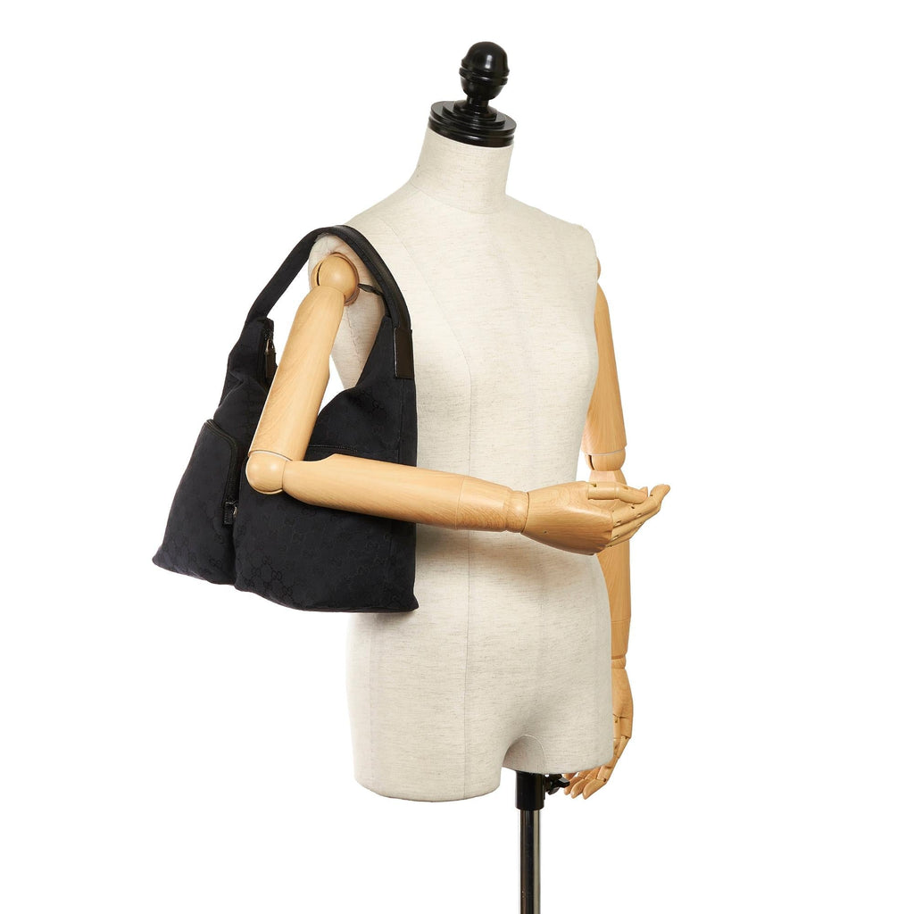 Gucci Gucci Canvas Shoulder Bag (SHG-30939)