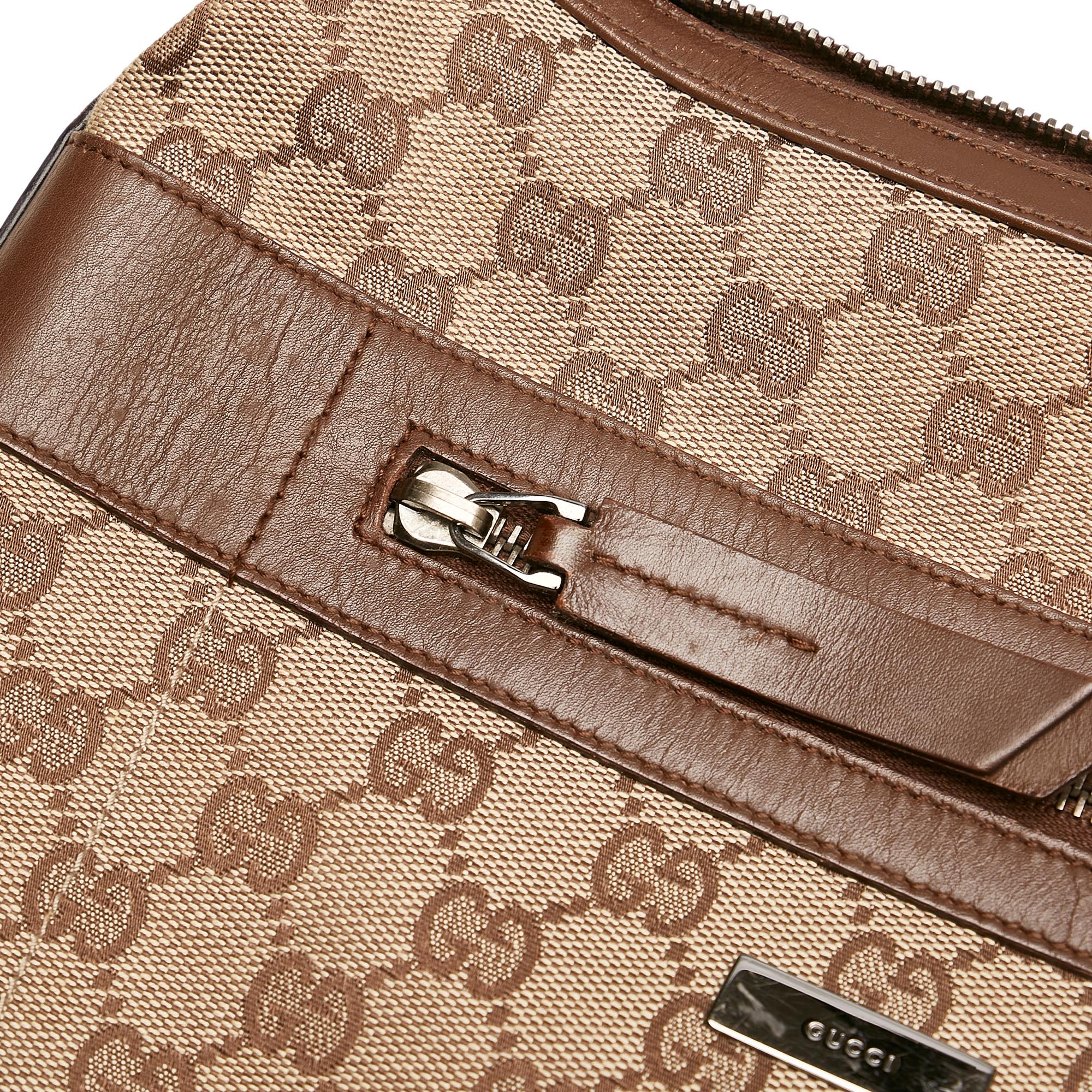 Gucci Gucci Canvas Shoulder Bag (SHG-31013)