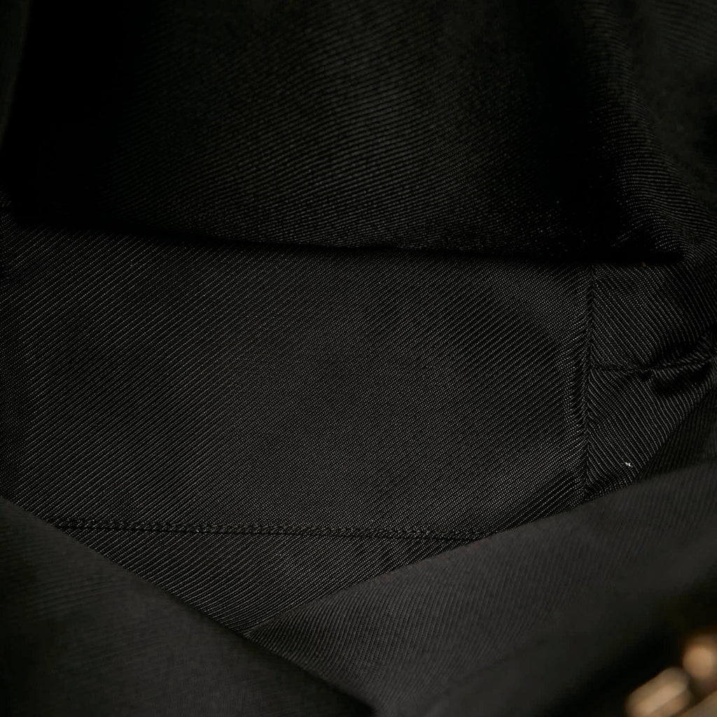 Gucci GG Canvas Shoulder Bag (SHG-31598)
