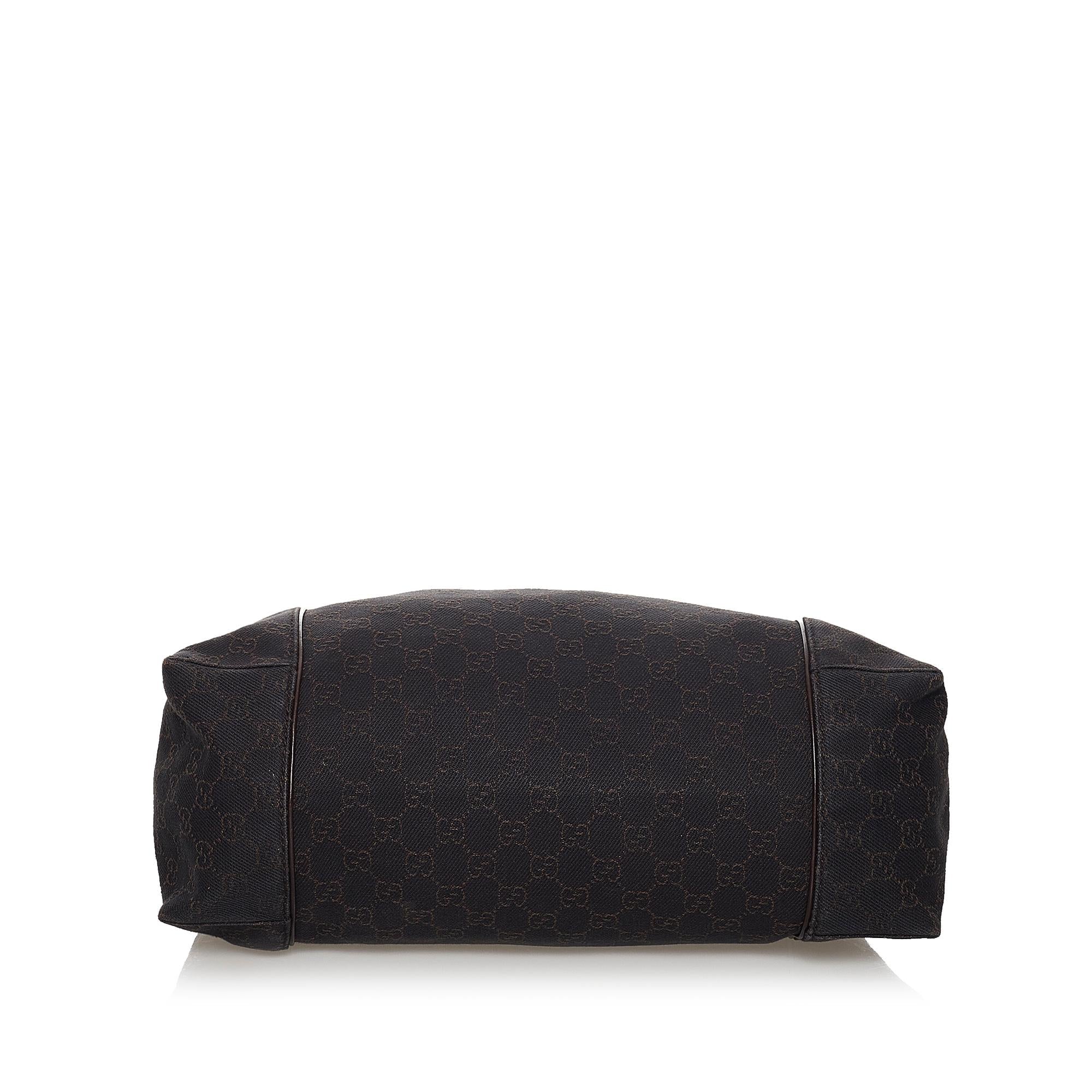 Gucci Gucci Canvas Shoulder Bag (SHG-31773)