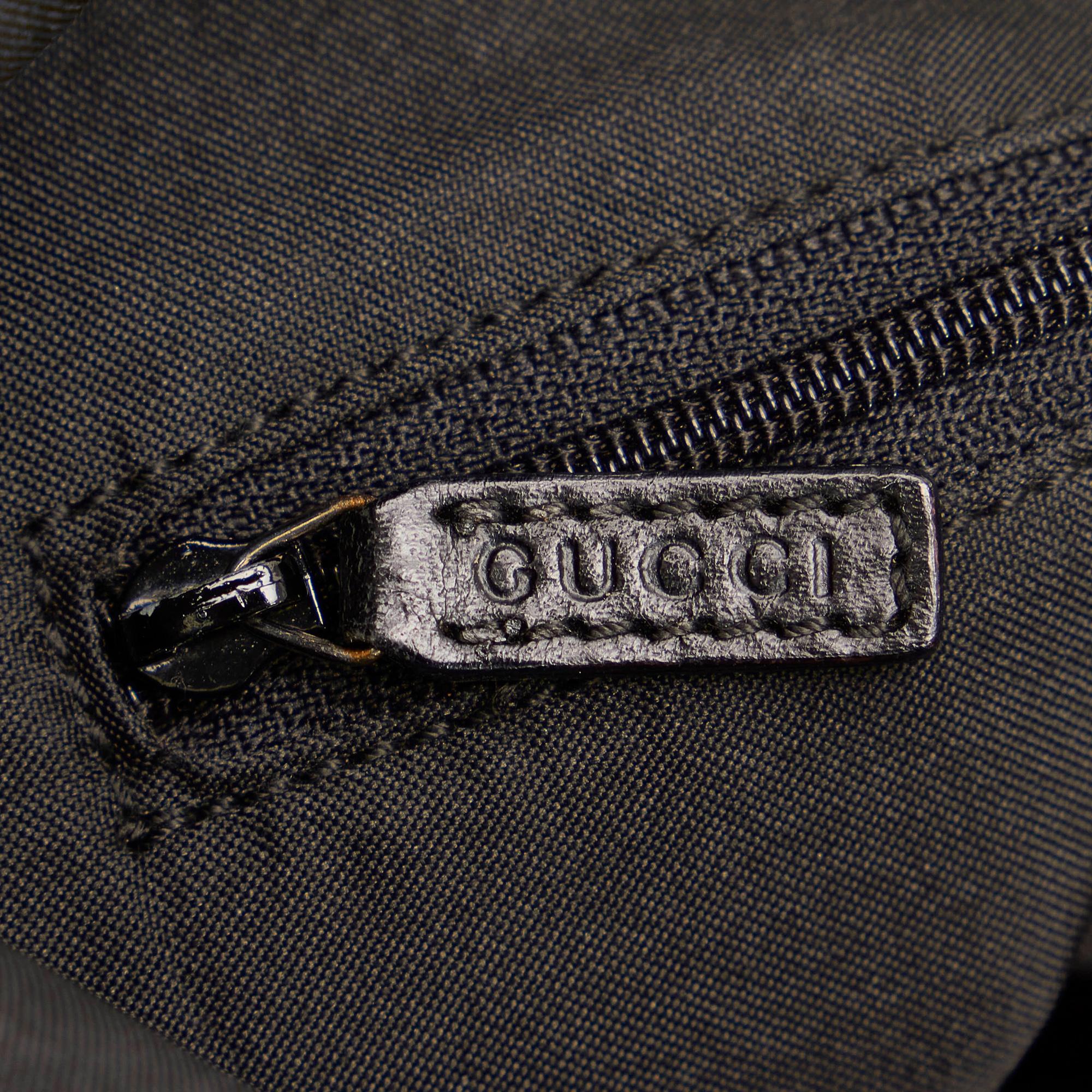 Gucci Gucci Canvas Shoulder Bag (SHG-32040)