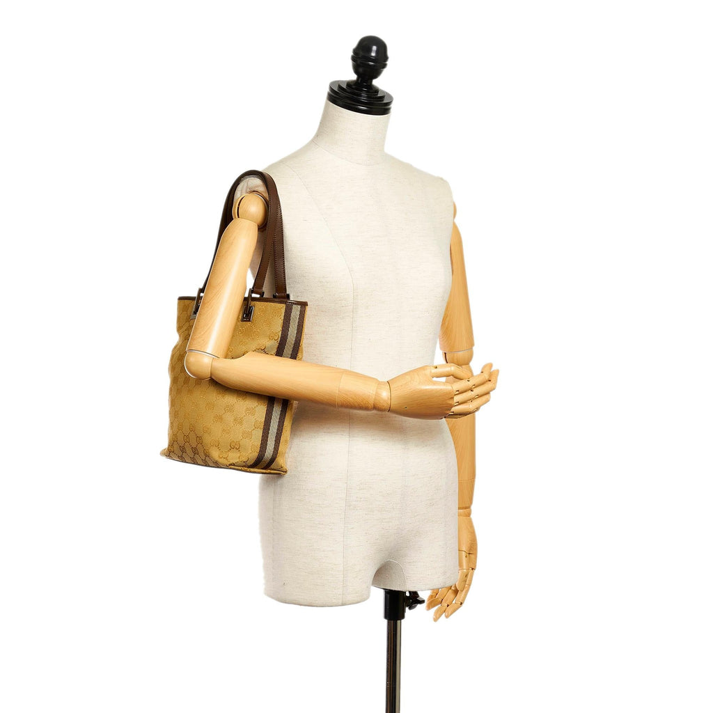 Gucci Gucci Canvas Shoulder Bag (SHG-32068)
