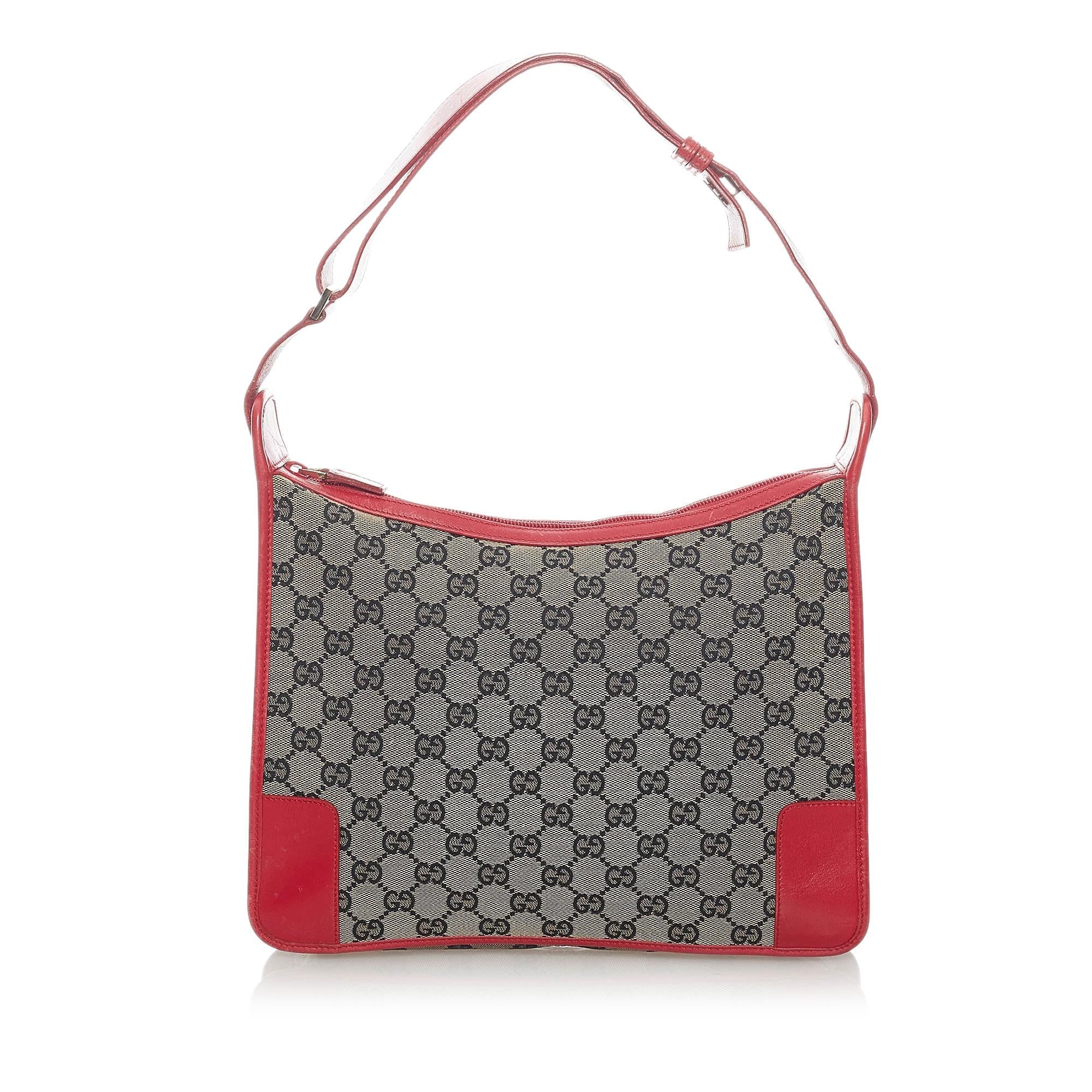 Gucci Gucci Canvas Shoulder Bag (SHG-32099)