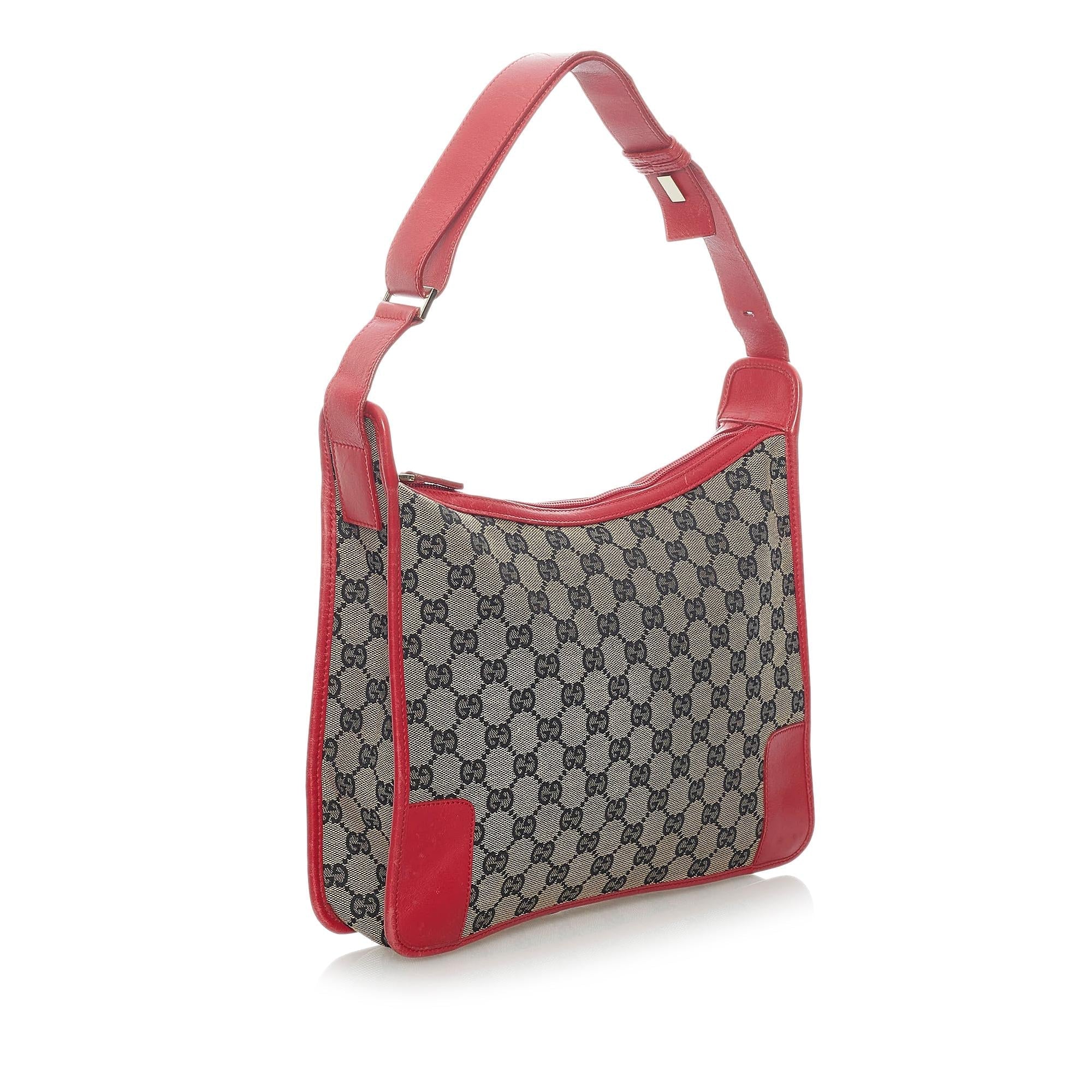 Gucci Gucci Canvas Shoulder Bag (SHG-32099)