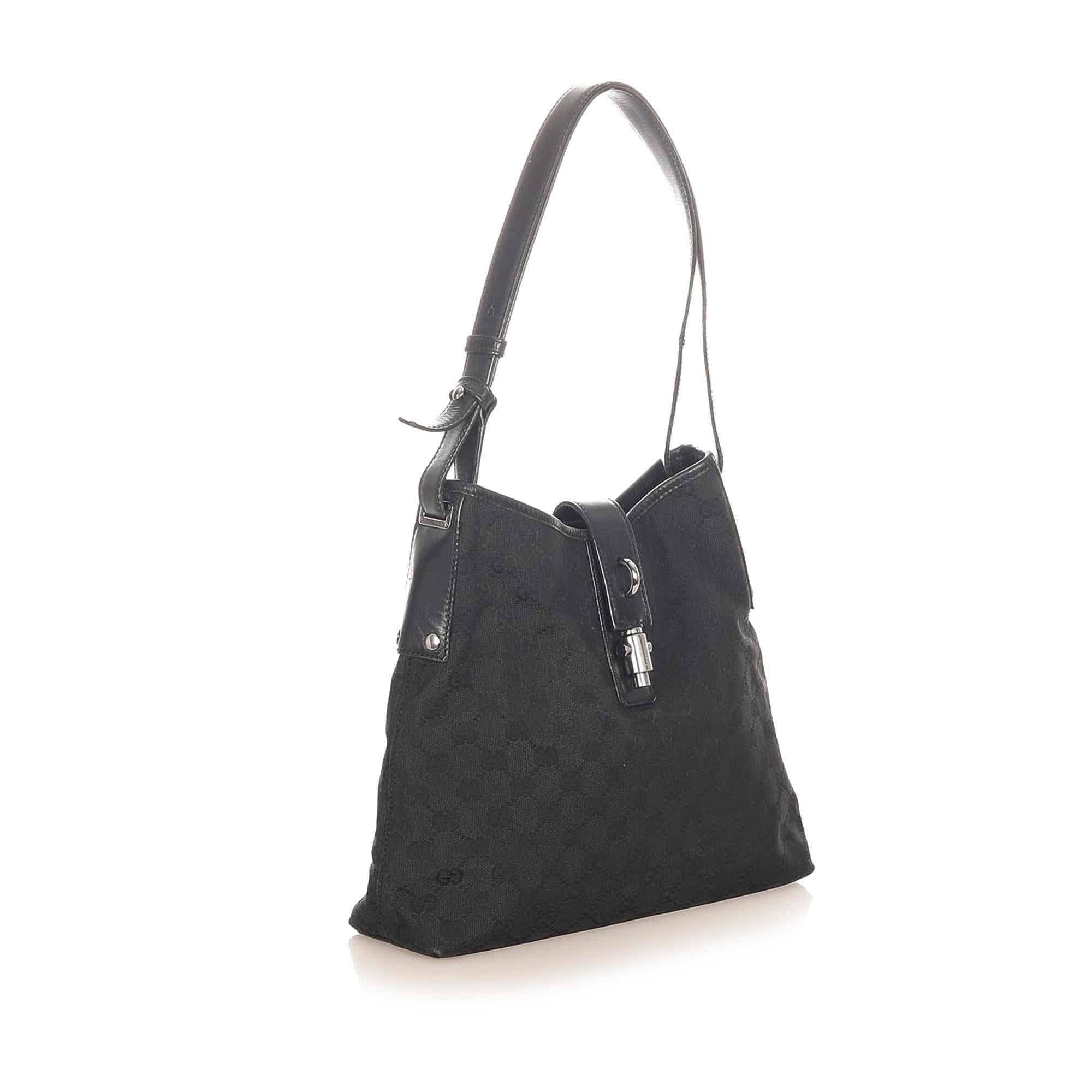 Gucci Gucci Canvas Shoulder Bag (SHG-32131)